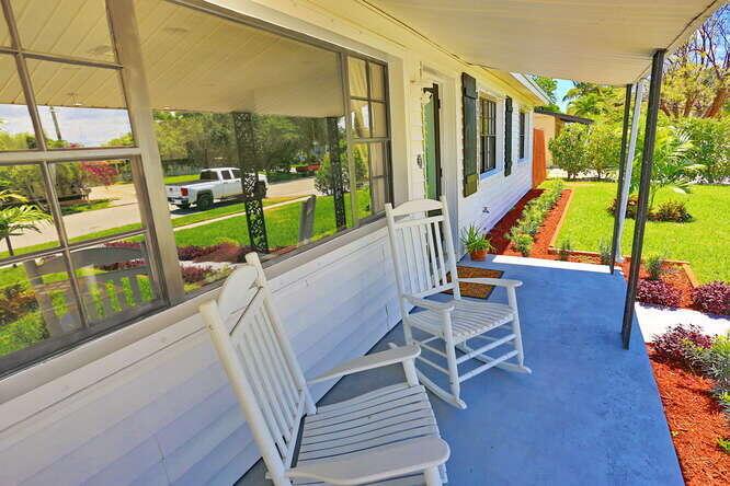 826 Cochran Drive
