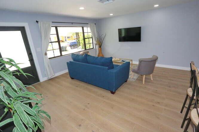 826 Cochran Drive