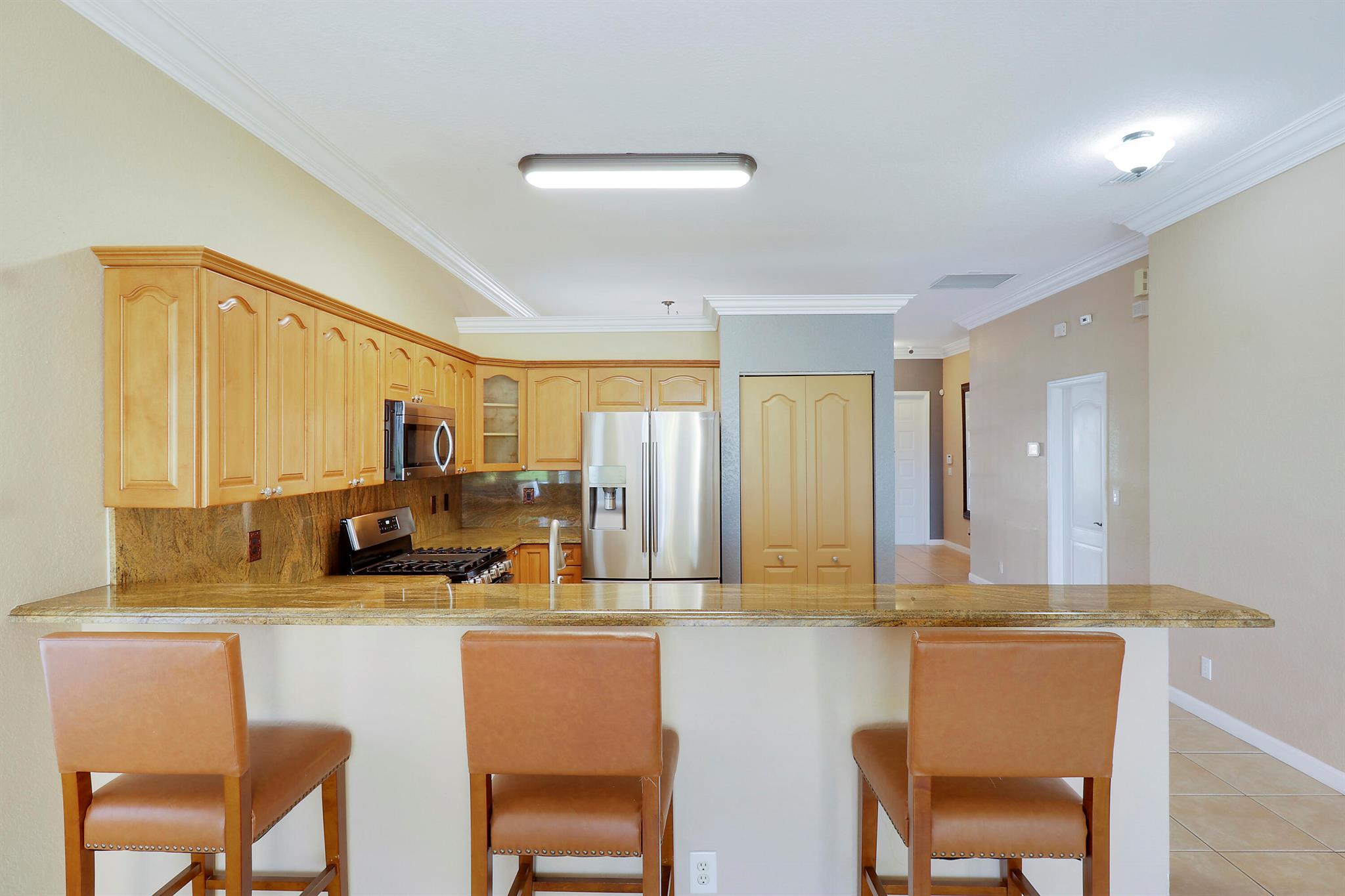 182 Kensington Way
