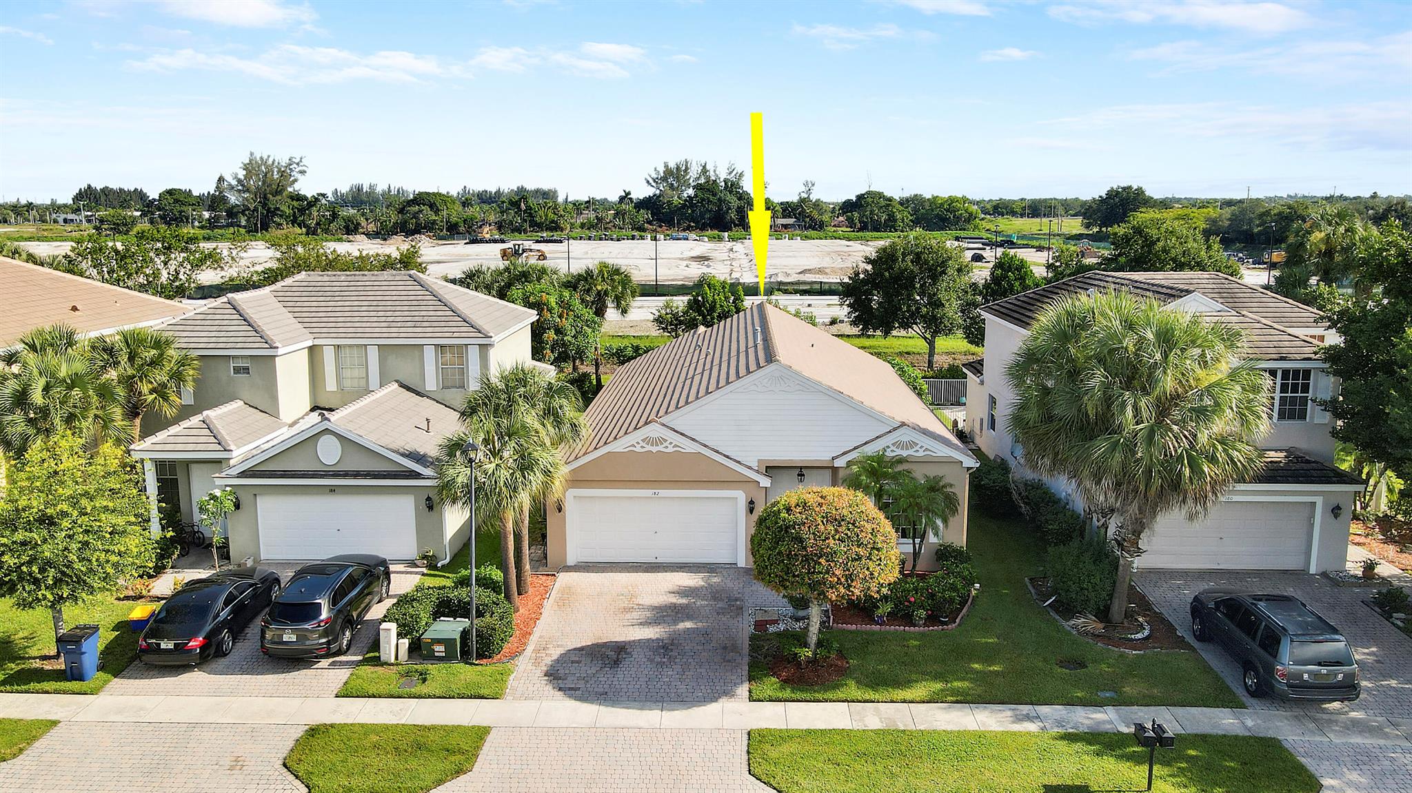 182 Kensington Way