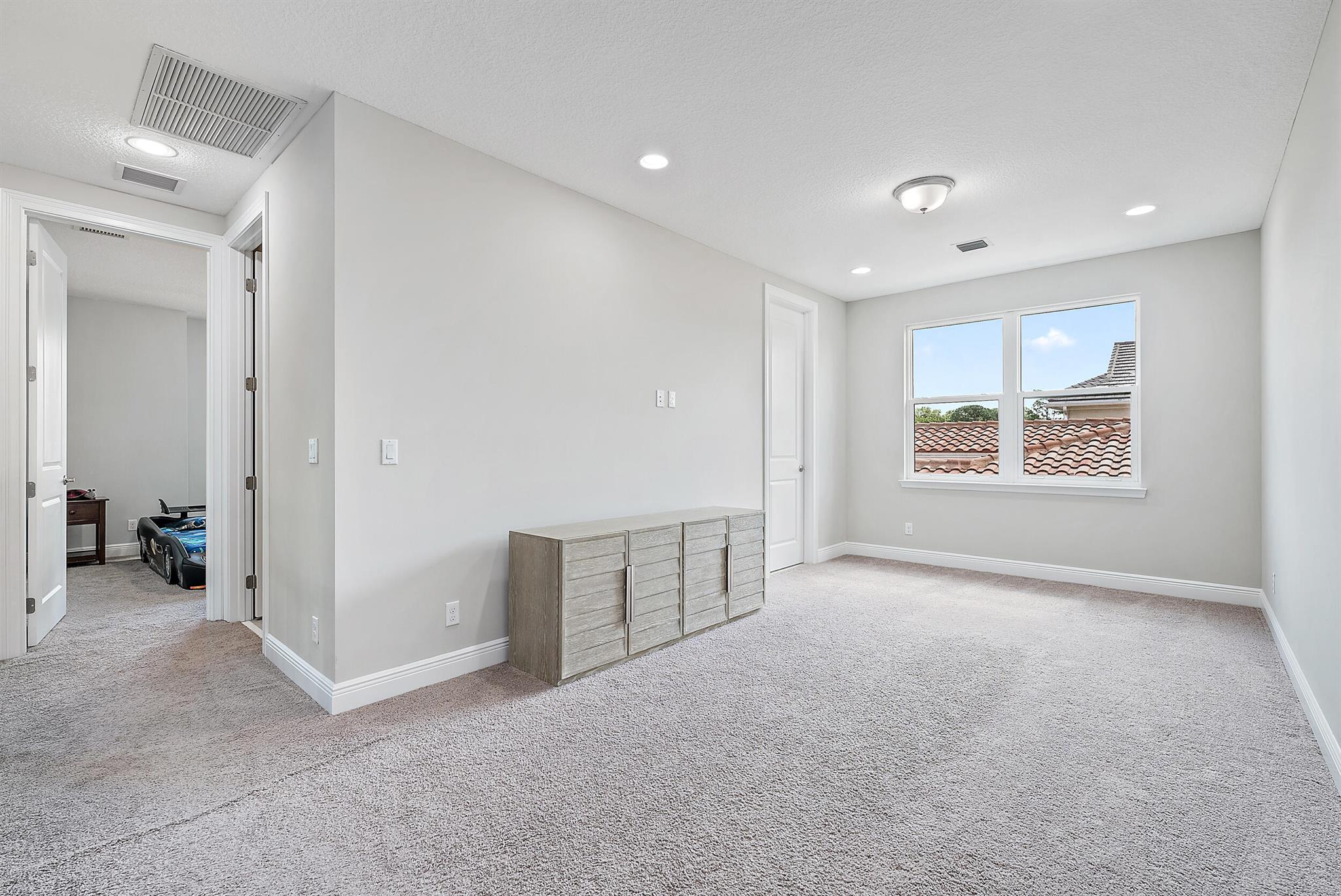 9186 Greenspire Lane