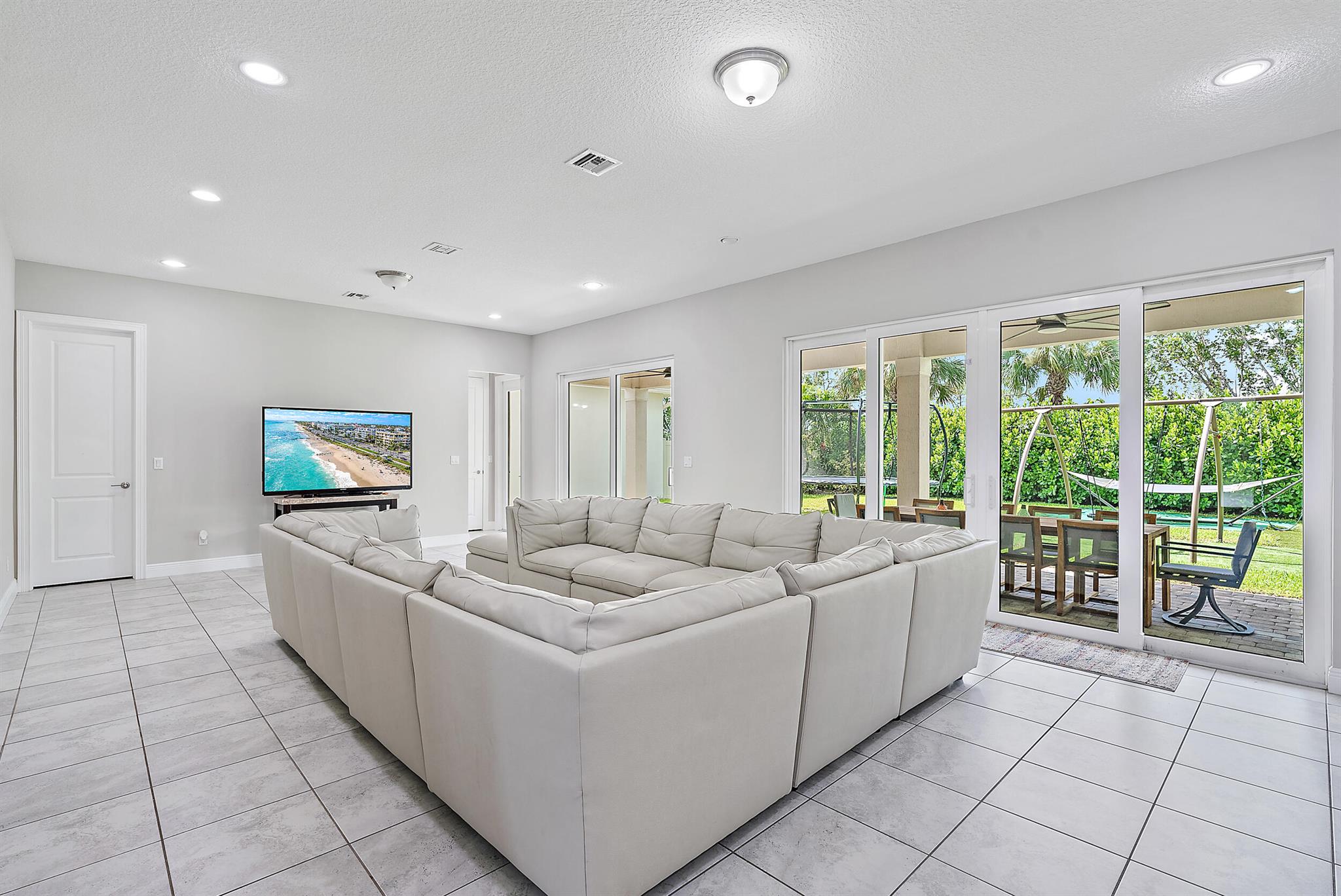 9186 Greenspire Lane