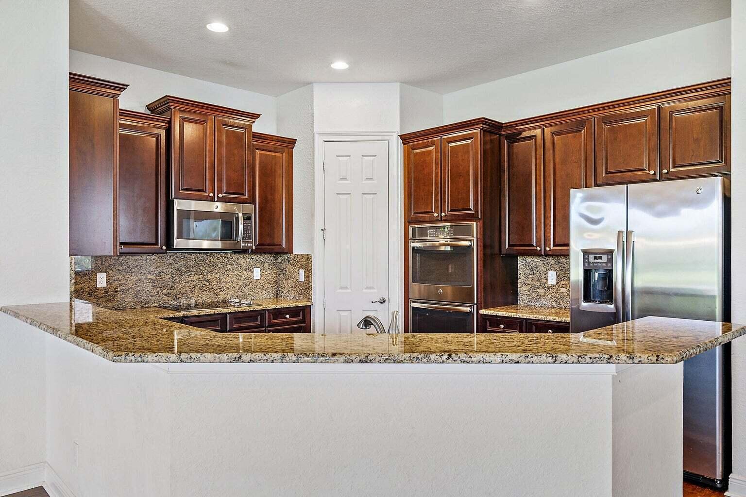 172 Manor Circle