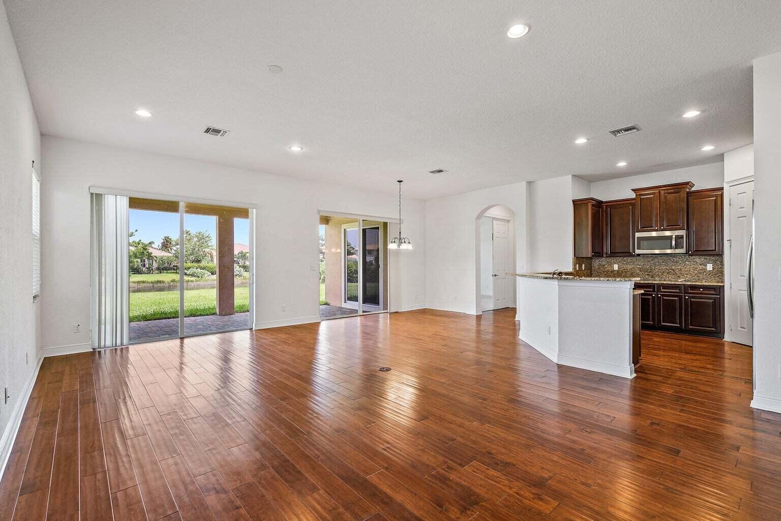 172 Manor Circle