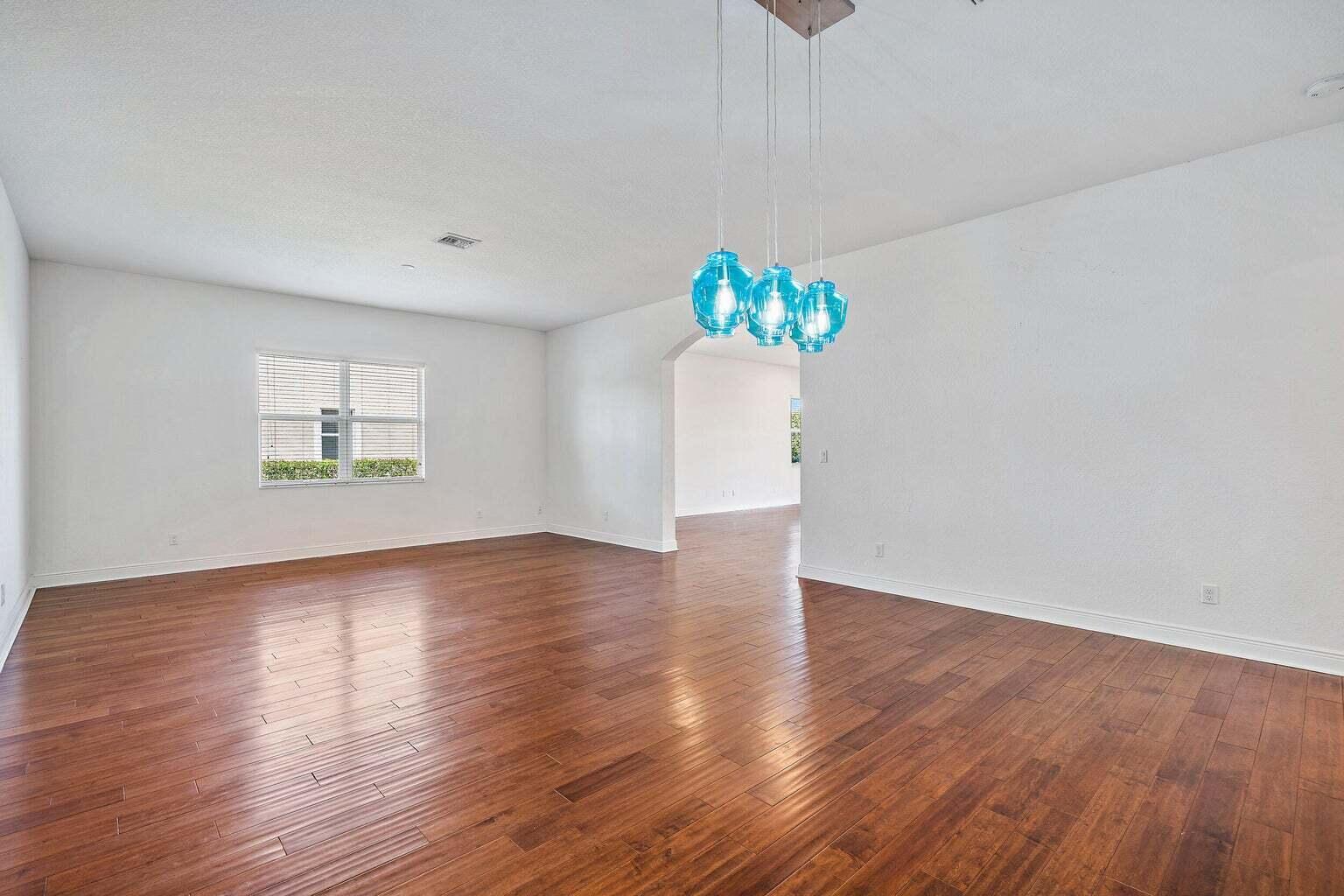 172 Manor Circle