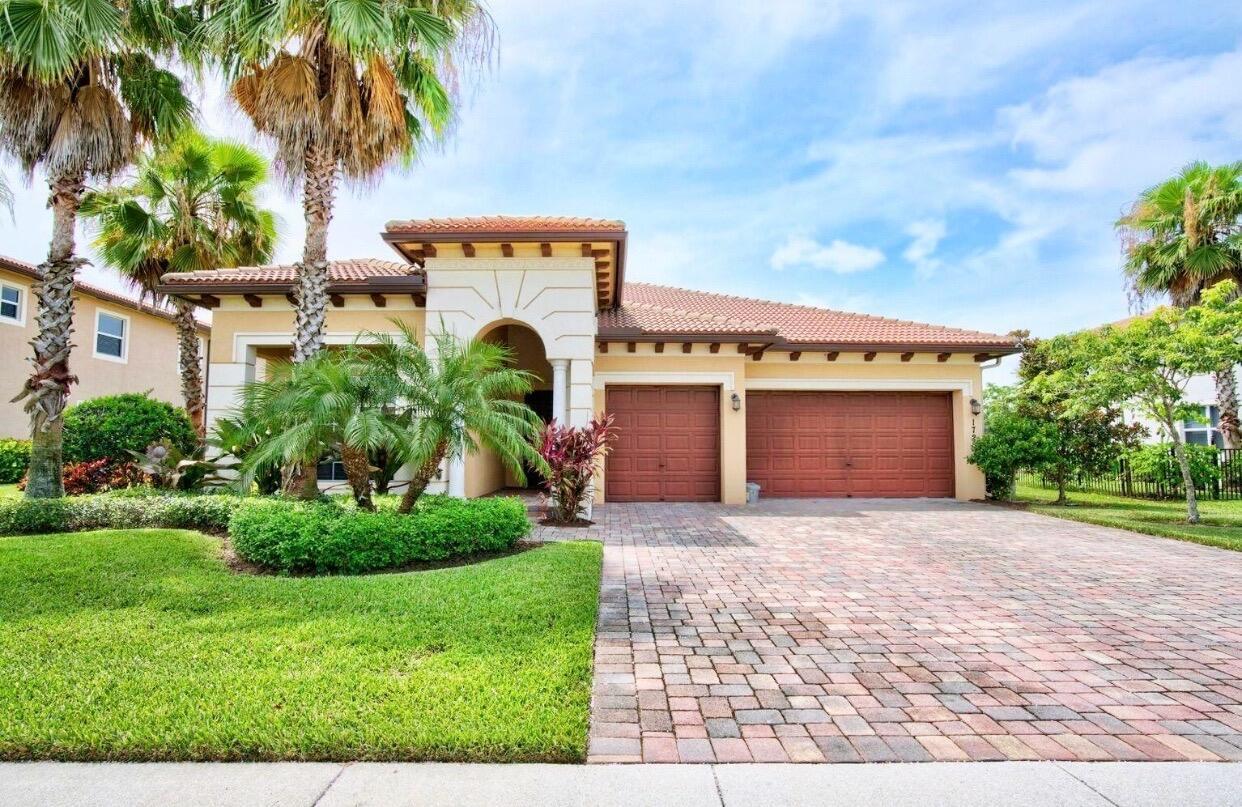 172 Manor Circle