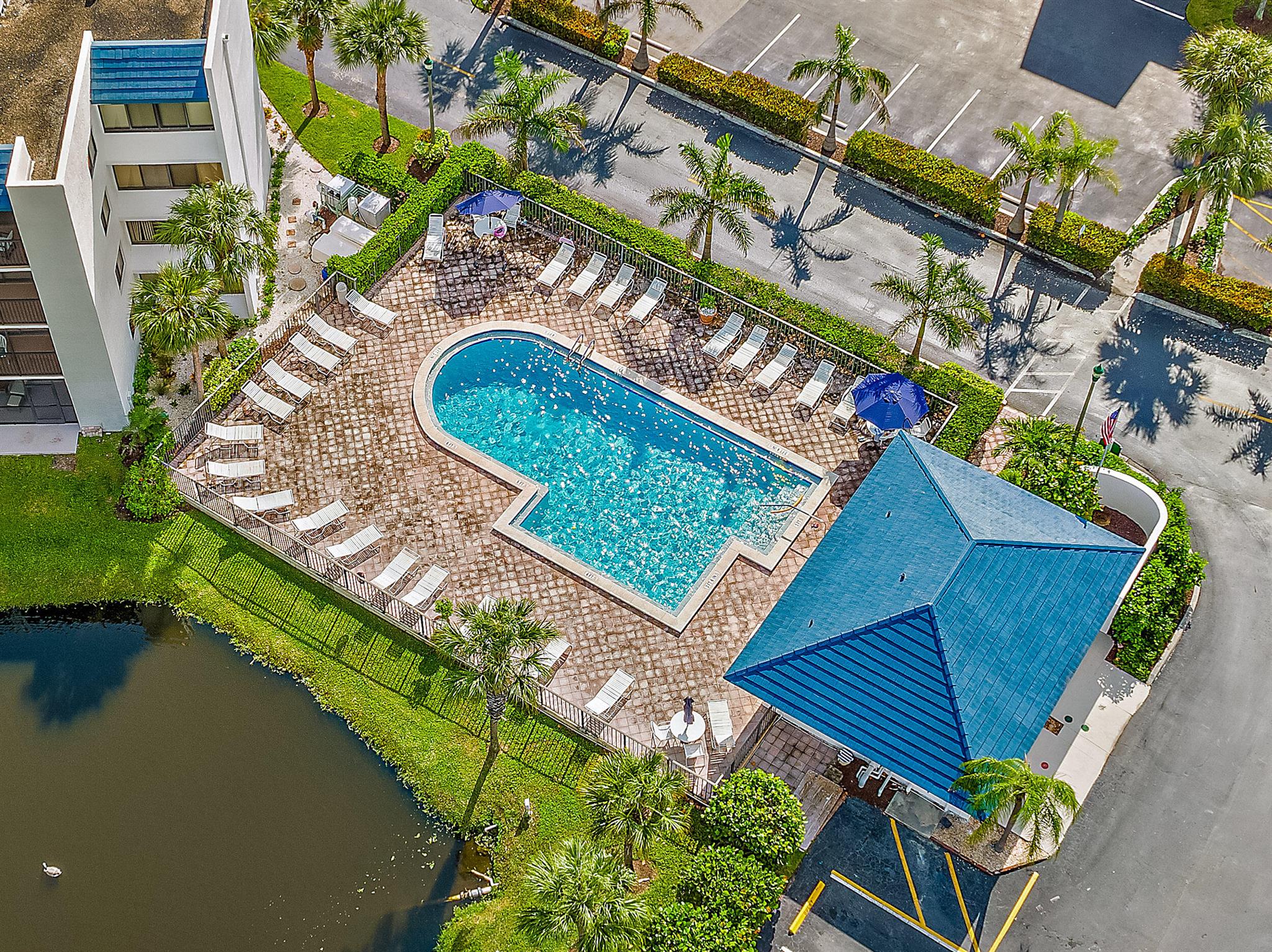 1605 S Us Highway 1 1f