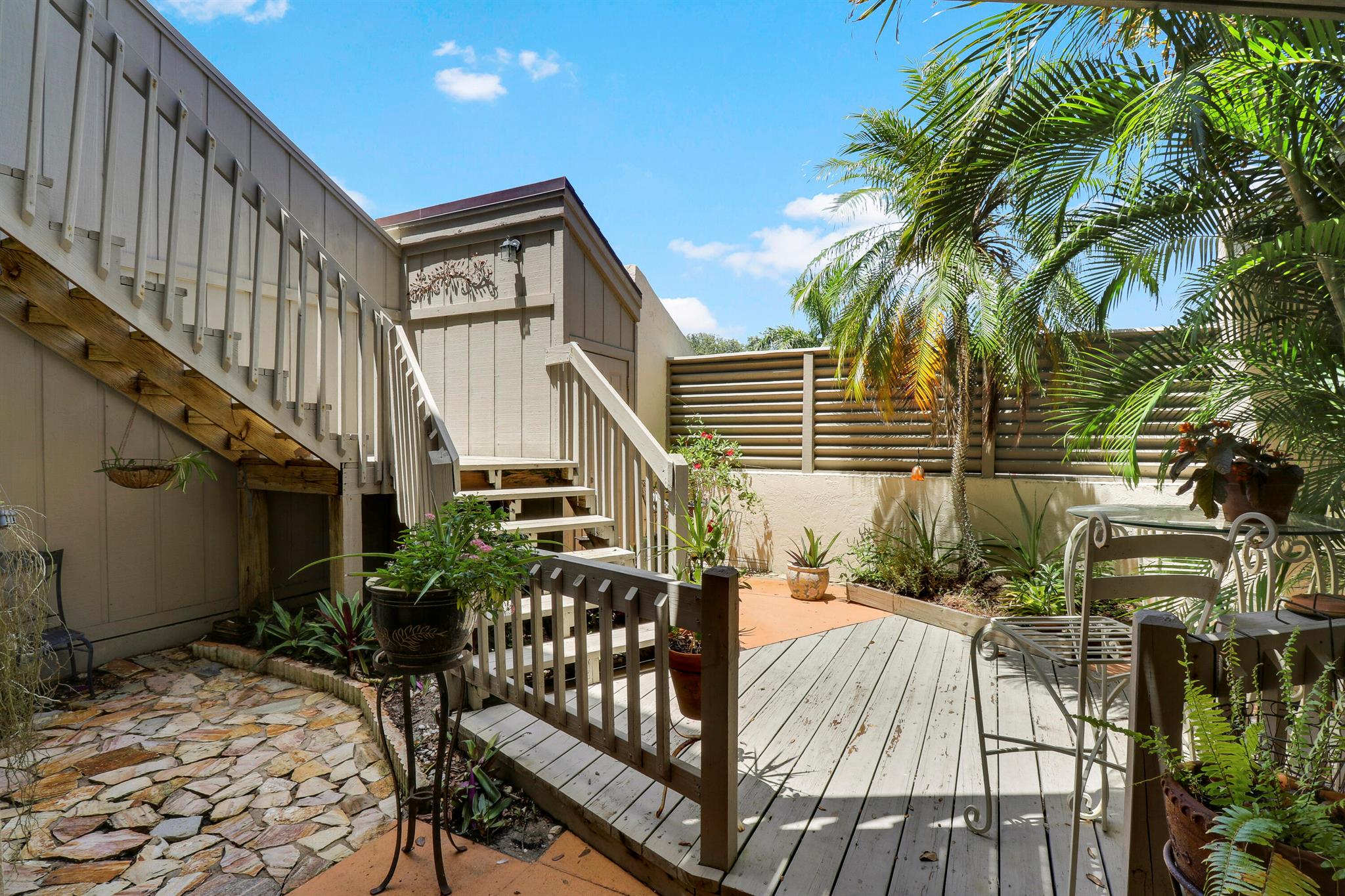 1605 S Us Highway 1 1f