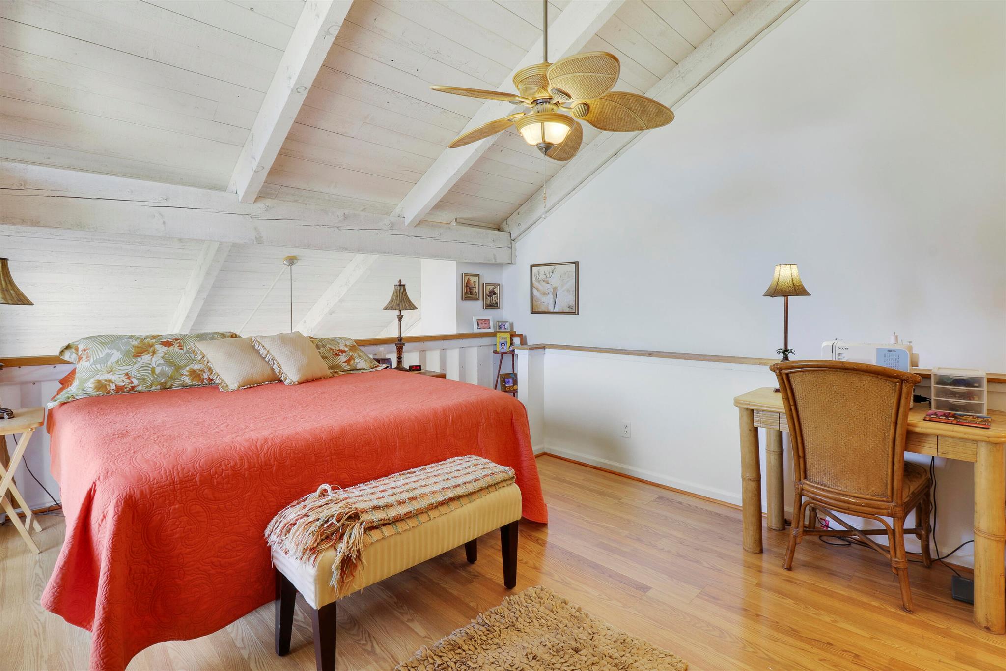 1605 S Us Highway 1 1f