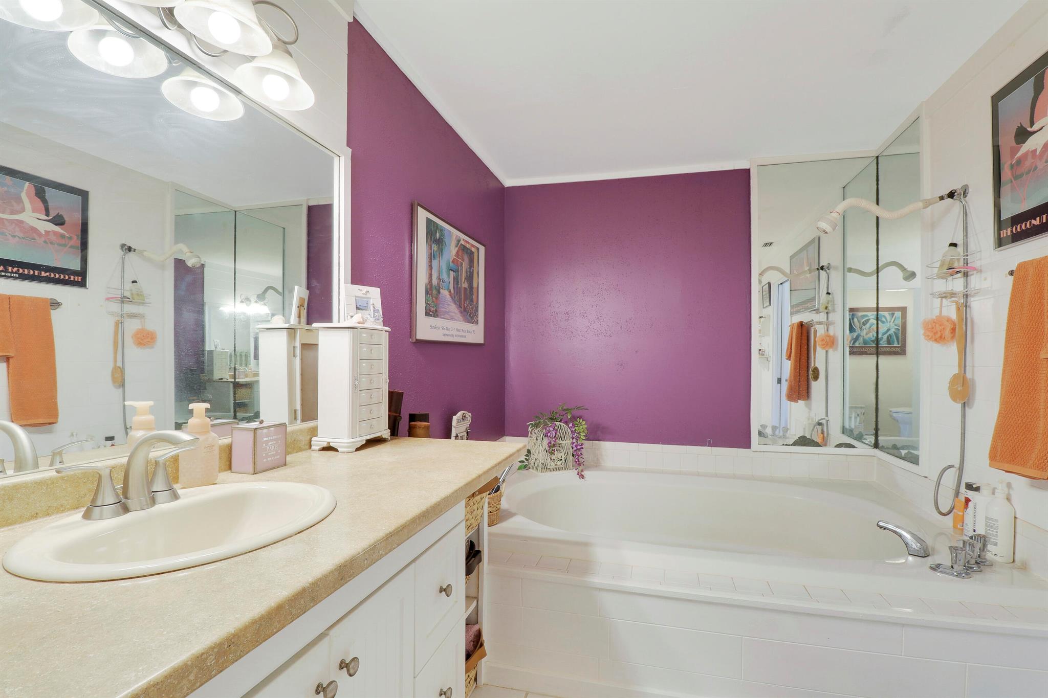 1605 S Us Highway 1 1f