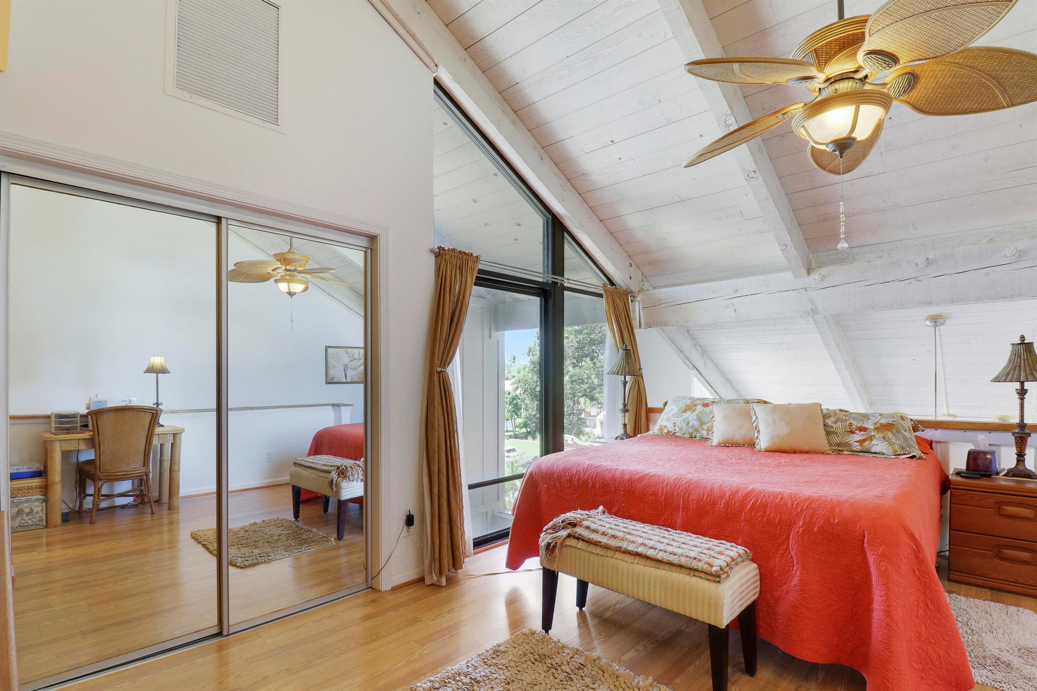 1605 S Us Highway 1 1f