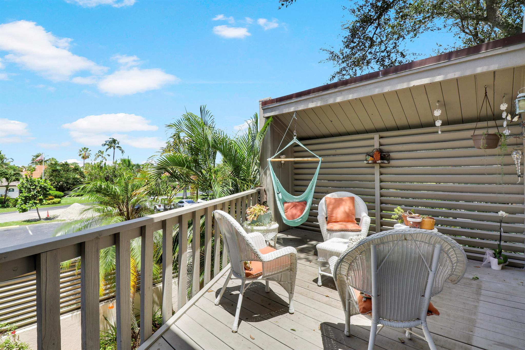 1605 S Us Highway 1 1f