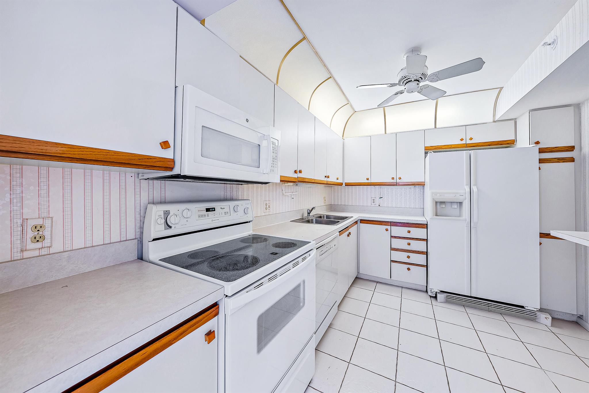 400 Ocean Trail Way 1008