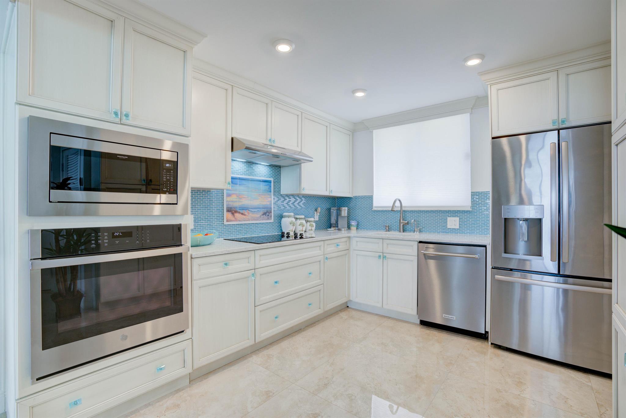 300 Ocean Trail Way 901