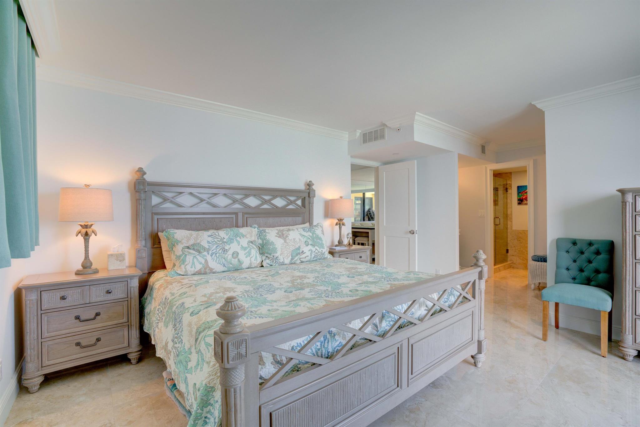 300 Ocean Trail Way 901