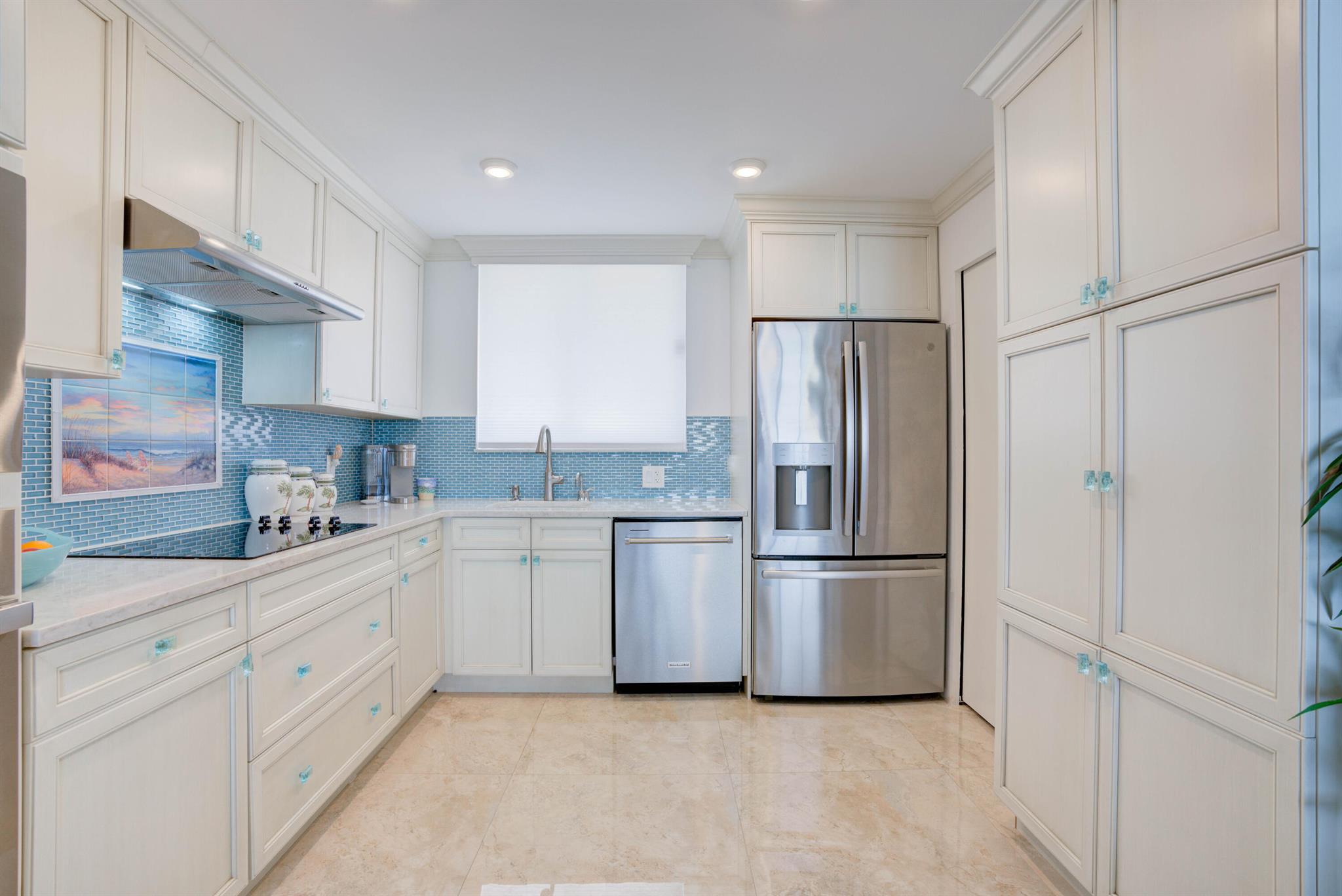 300 Ocean Trail Way 901