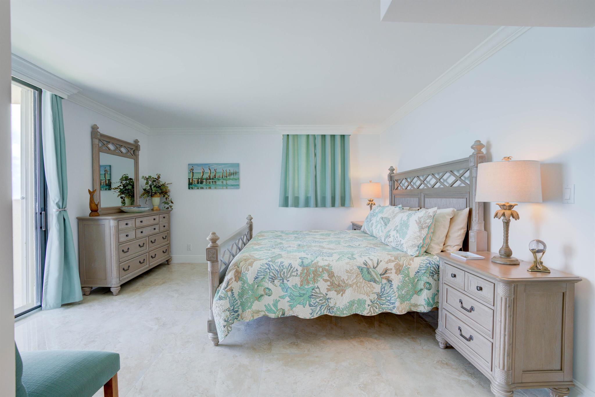 300 Ocean Trail Way 901