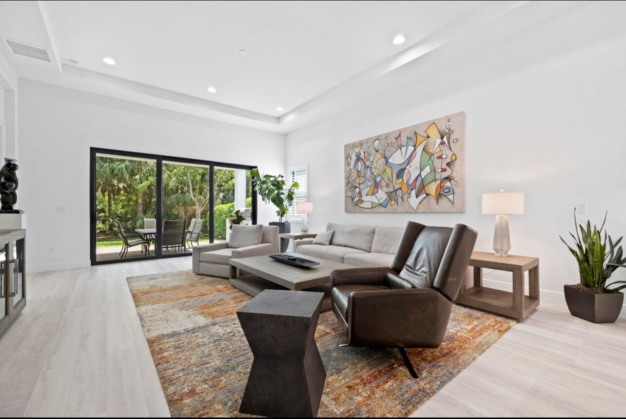 5626 Delacroix Terrace