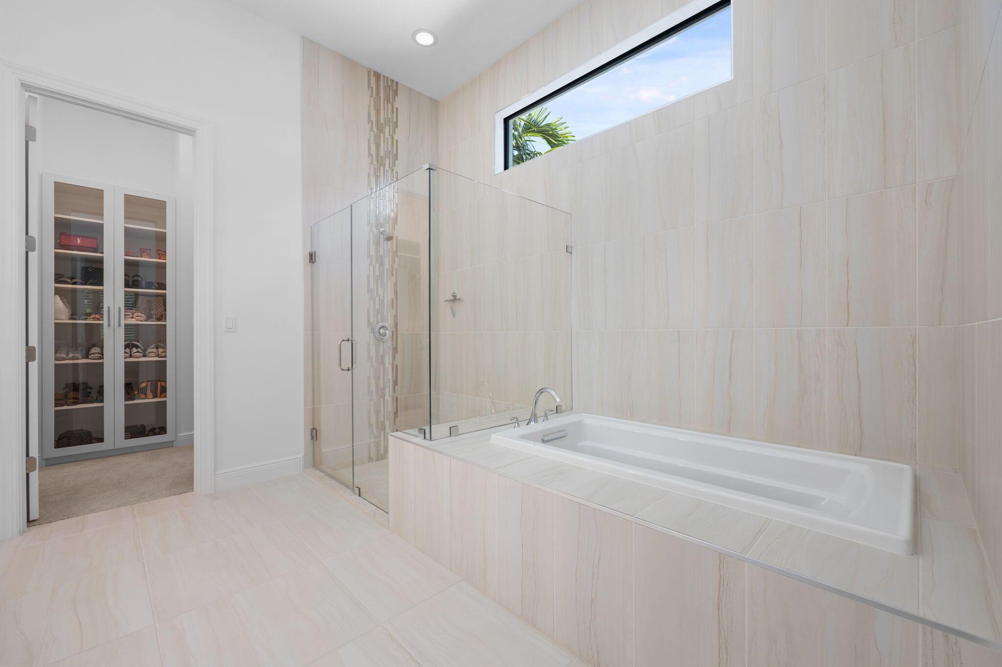 5626 Delacroix Terrace