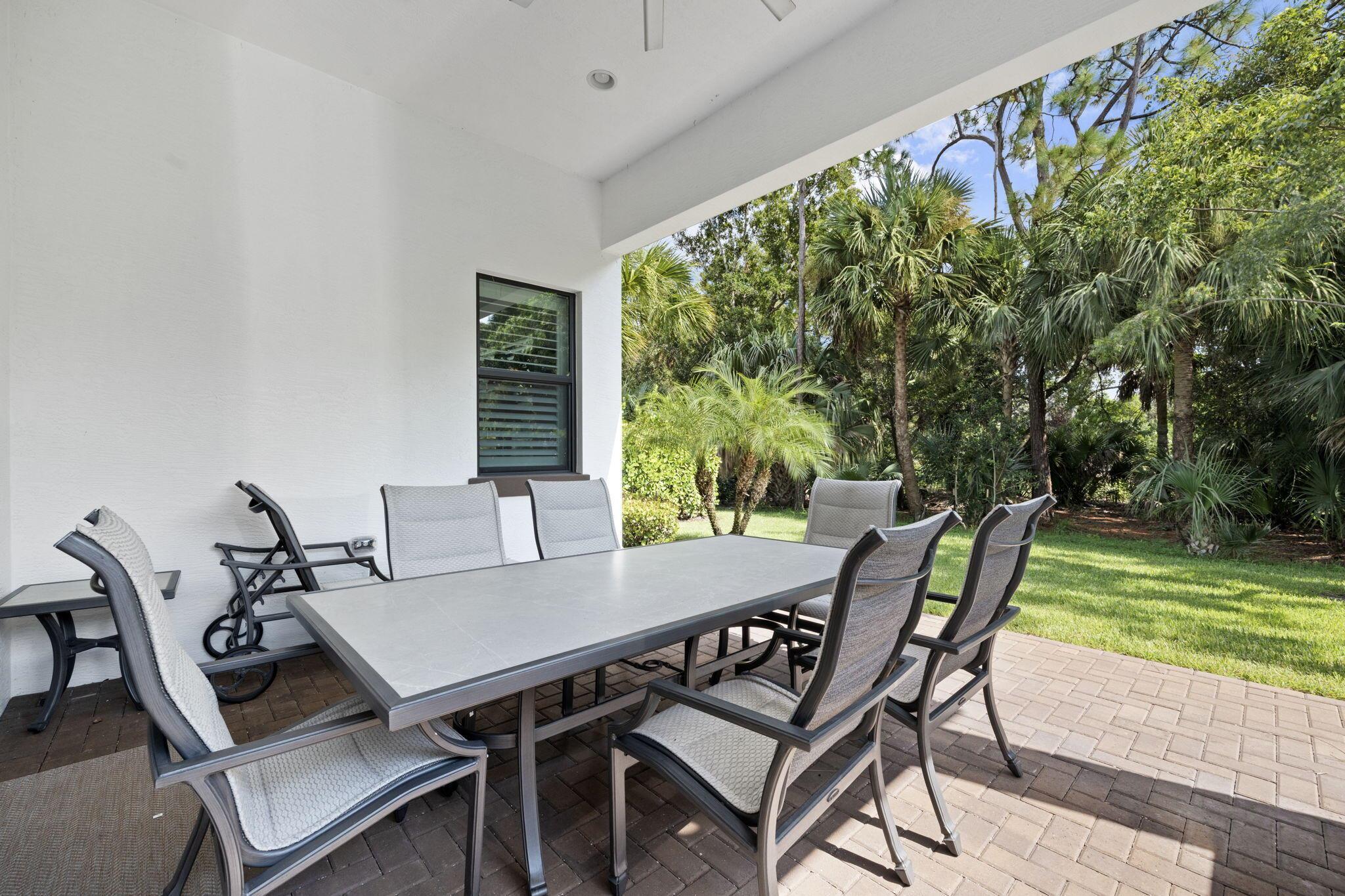 5626 Delacroix Terrace