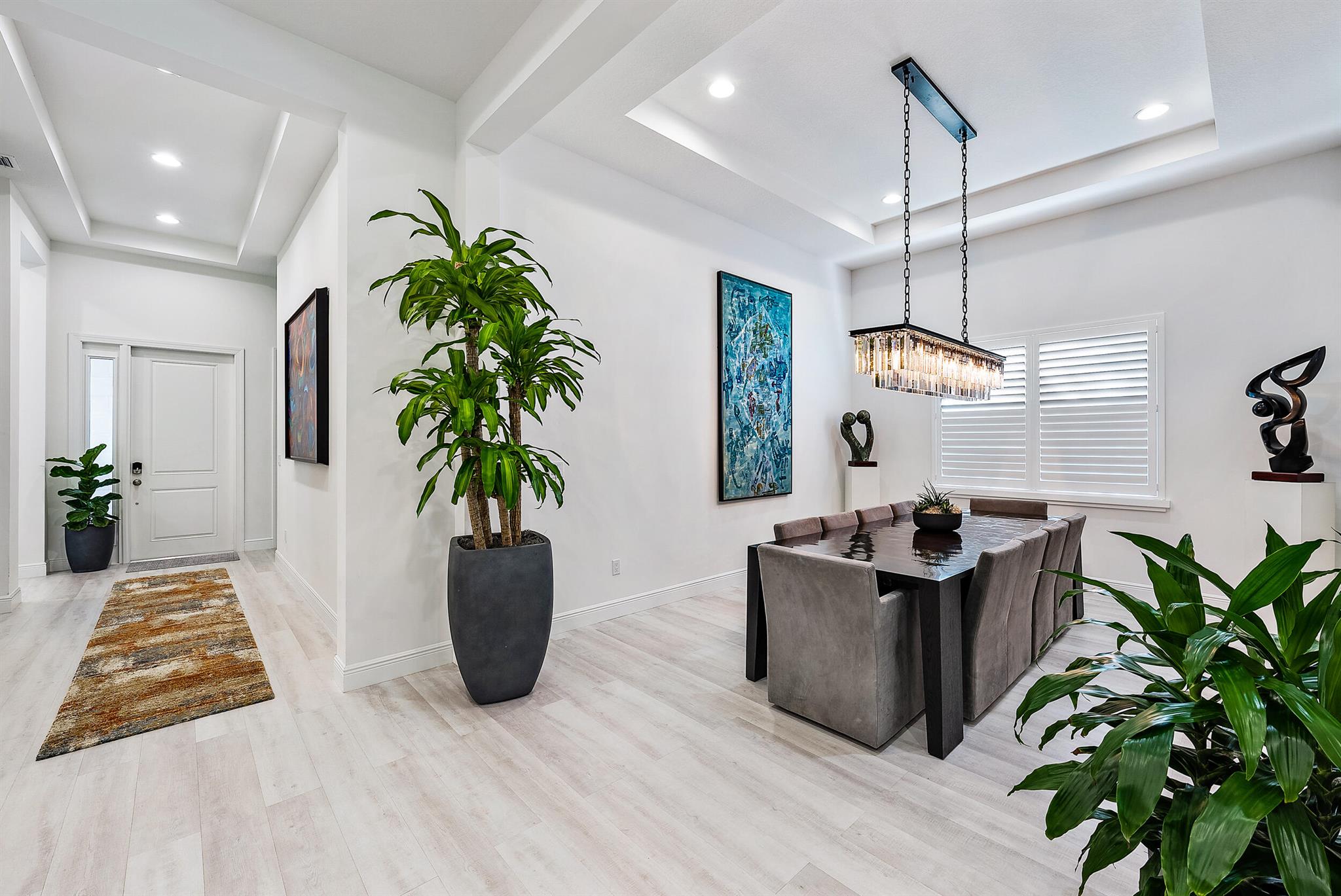 5626 Delacroix Terrace