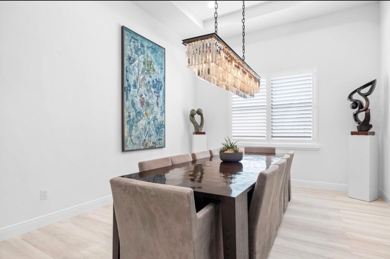 5626 Delacroix Terrace
