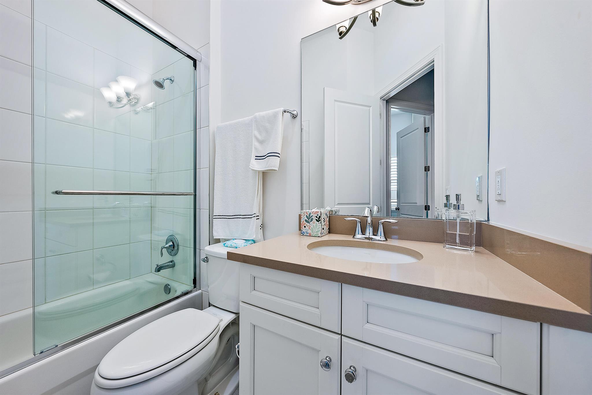 5626 Delacroix Terrace