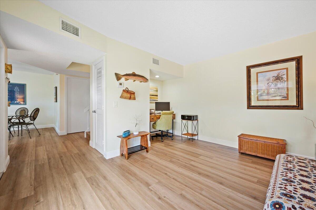 1420 Ocean Way 24d