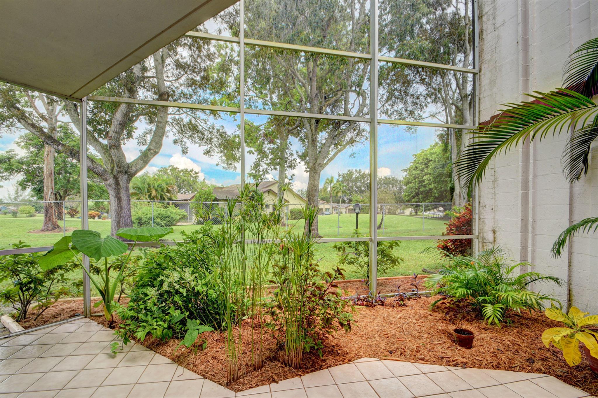 4 Greenway N 109