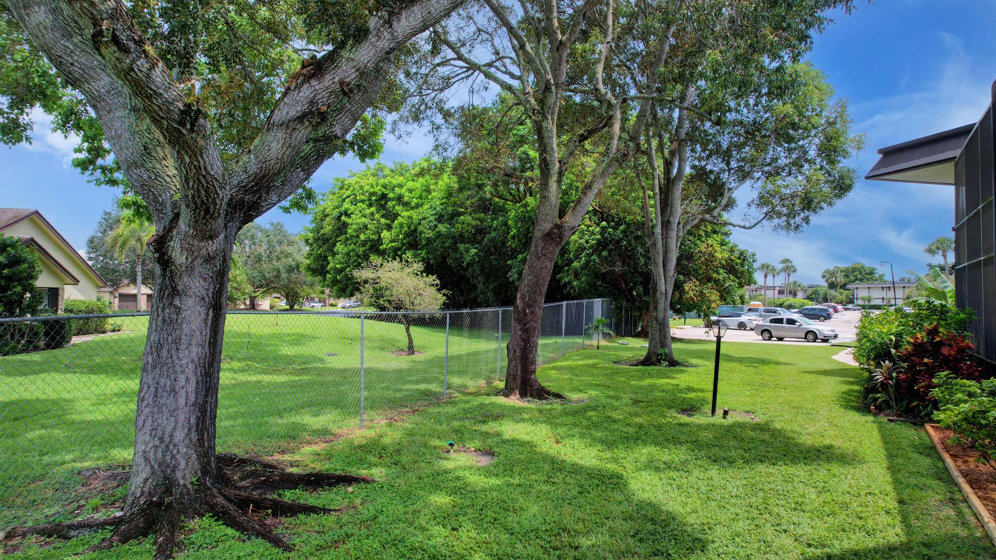 4 Greenway N 109