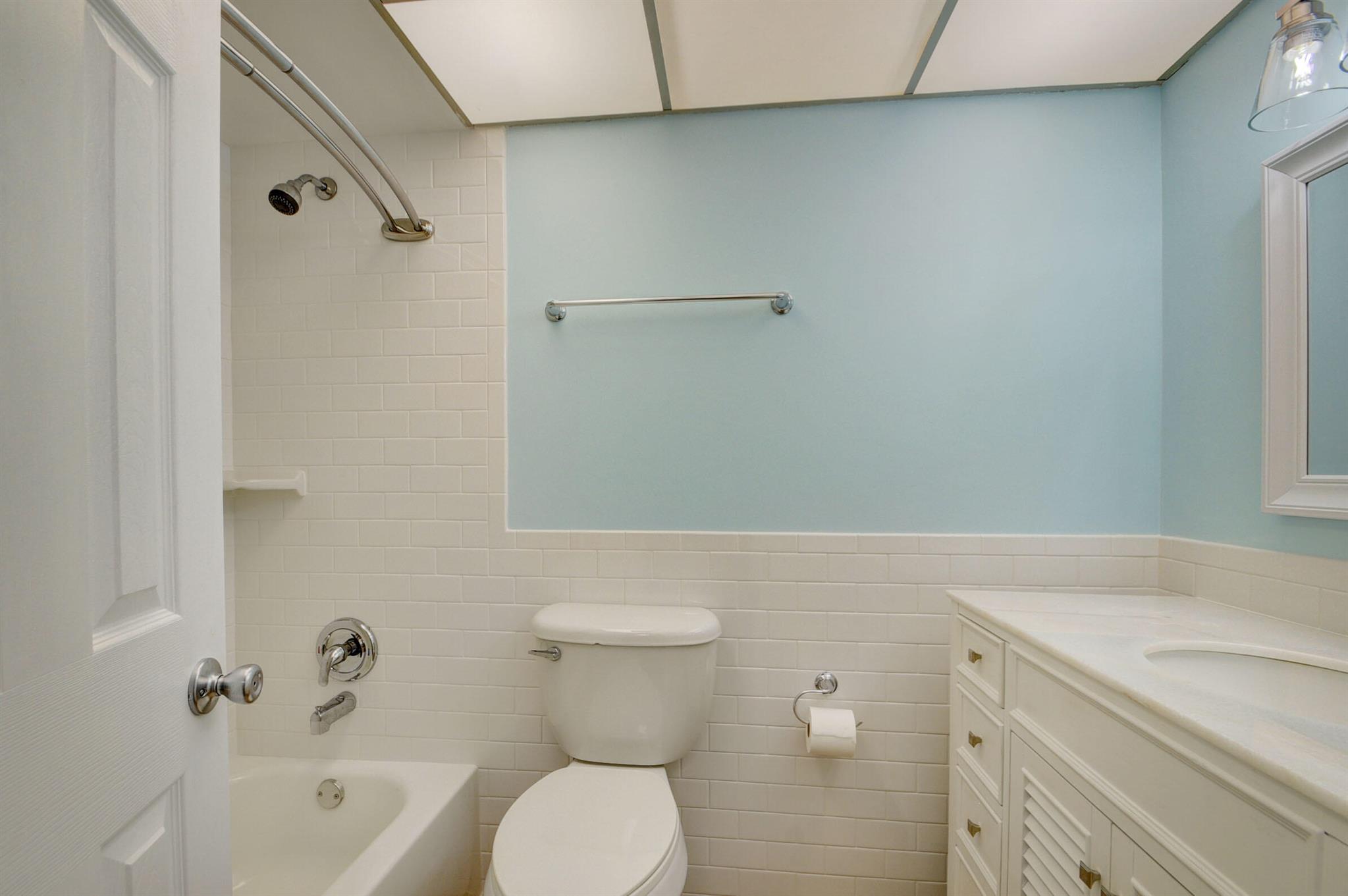 4 Greenway N 109