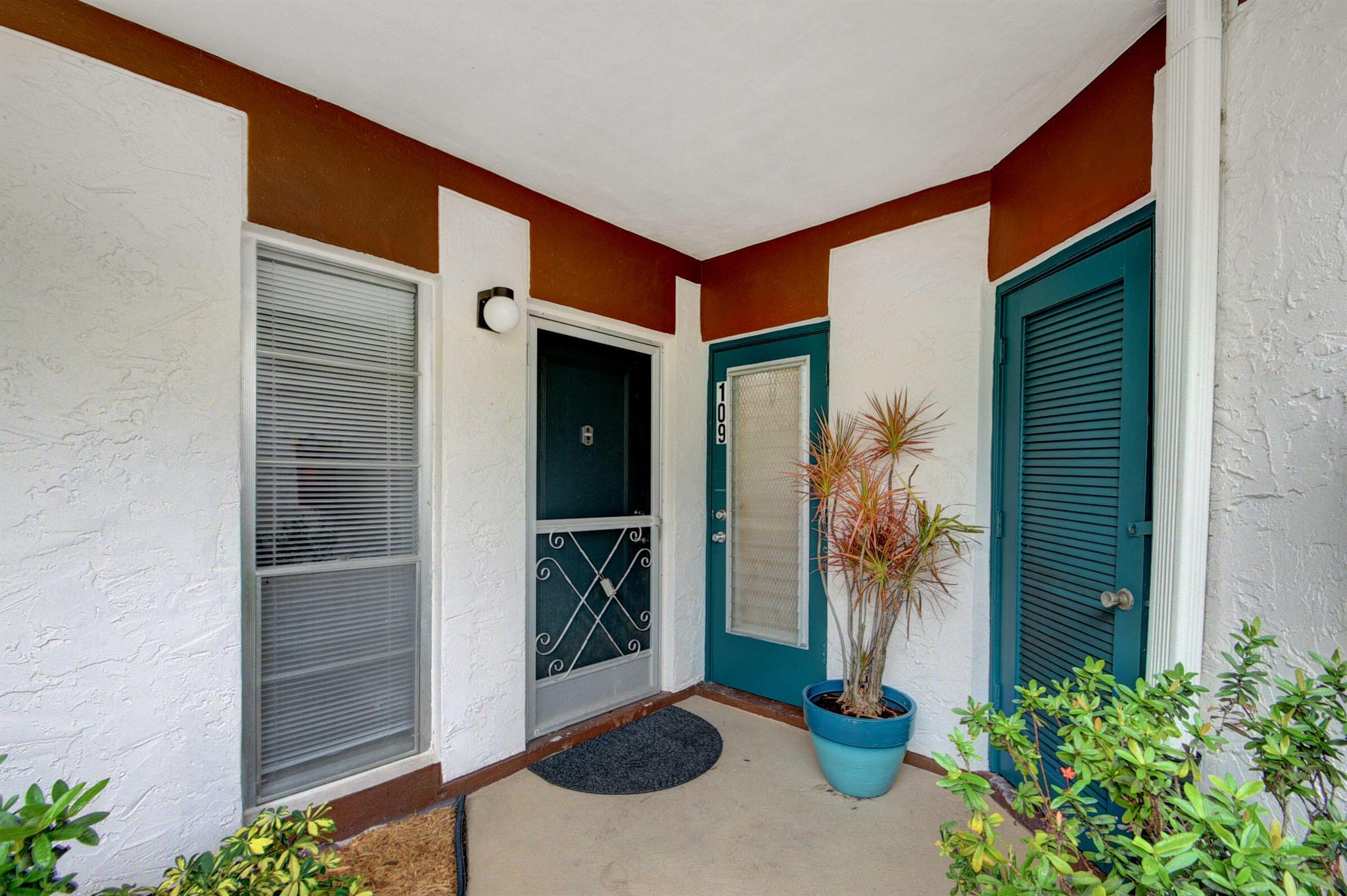 4 Greenway N 109