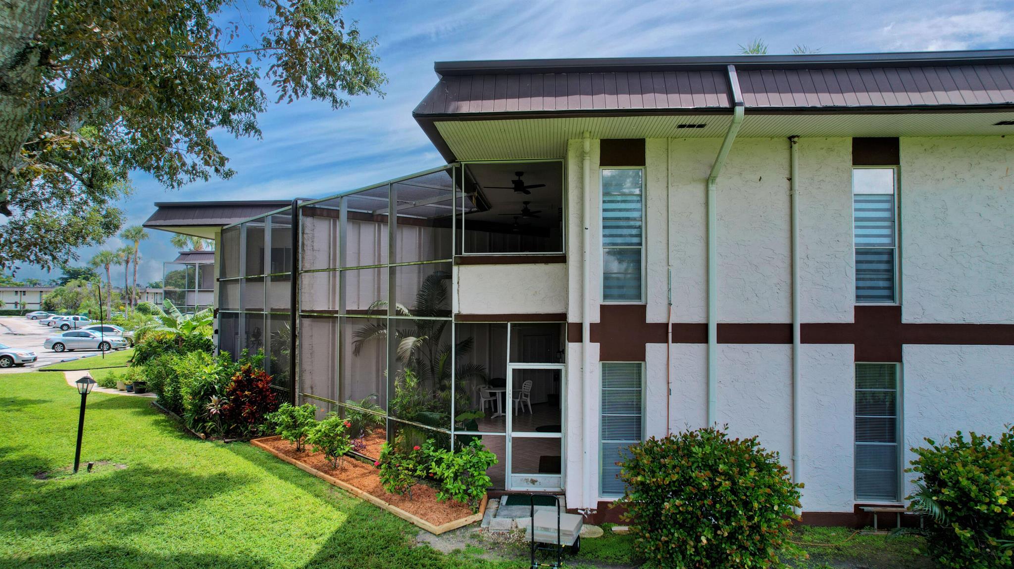 4 Greenway N 109