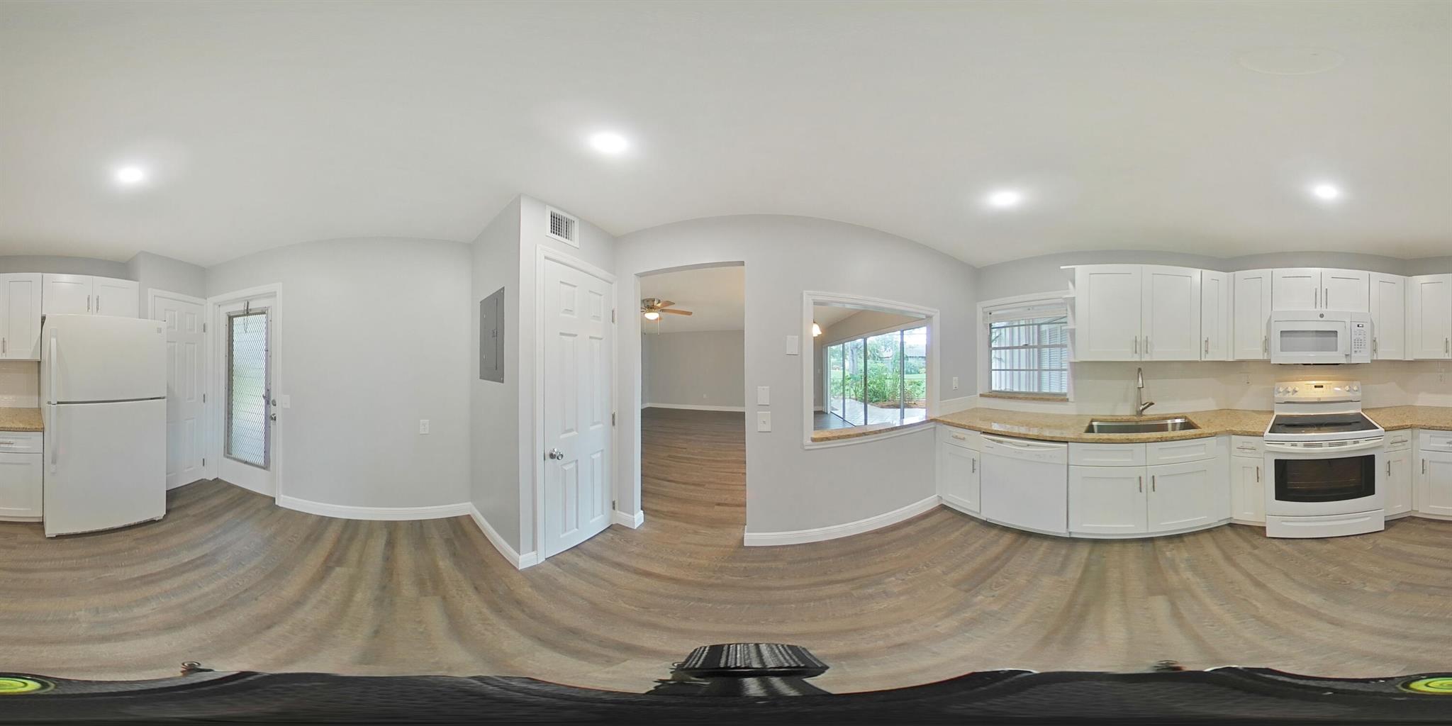 4 Greenway N 109
