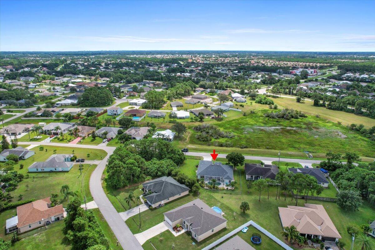 6139 NW Densaw Terrace