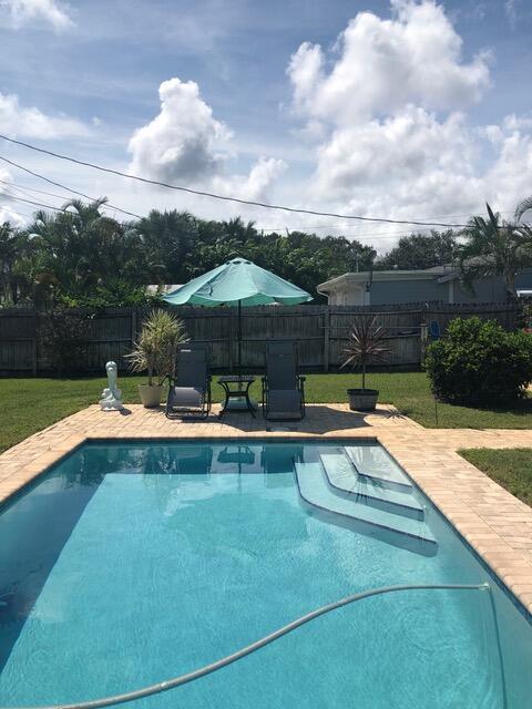 372 Franklin Road