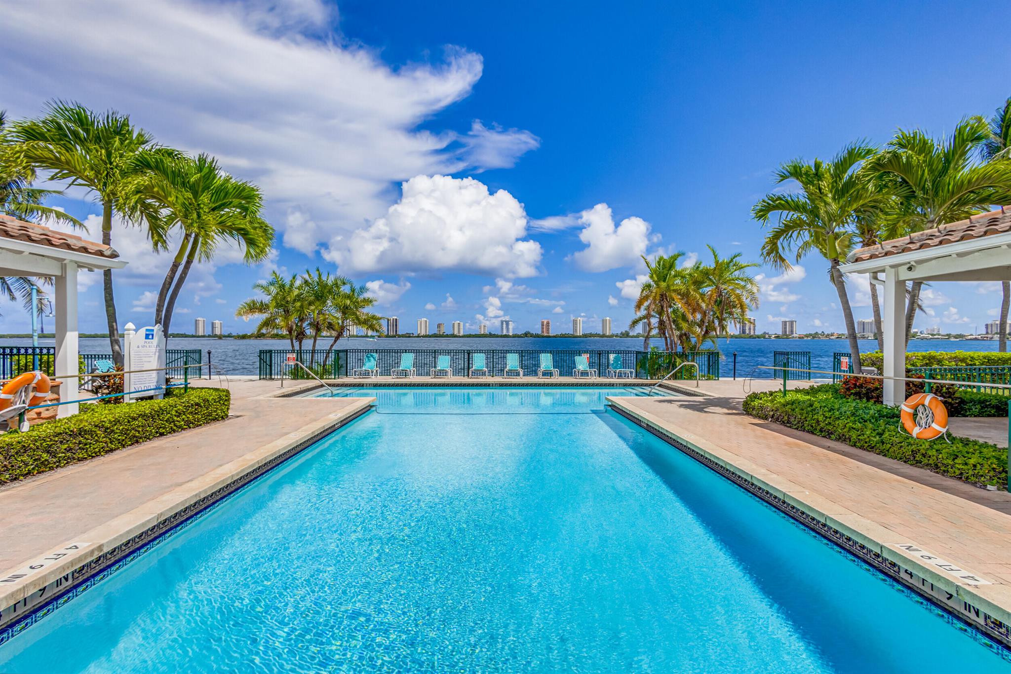 1140 Lake Shore Drive 105