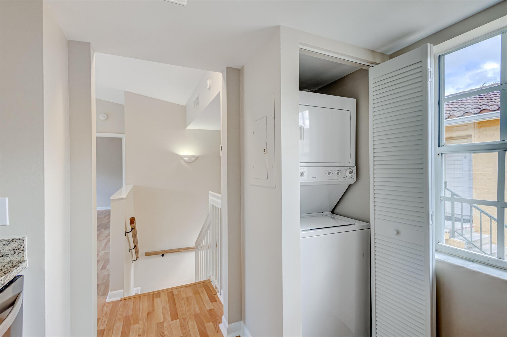 1140 Lake Shore Drive 105