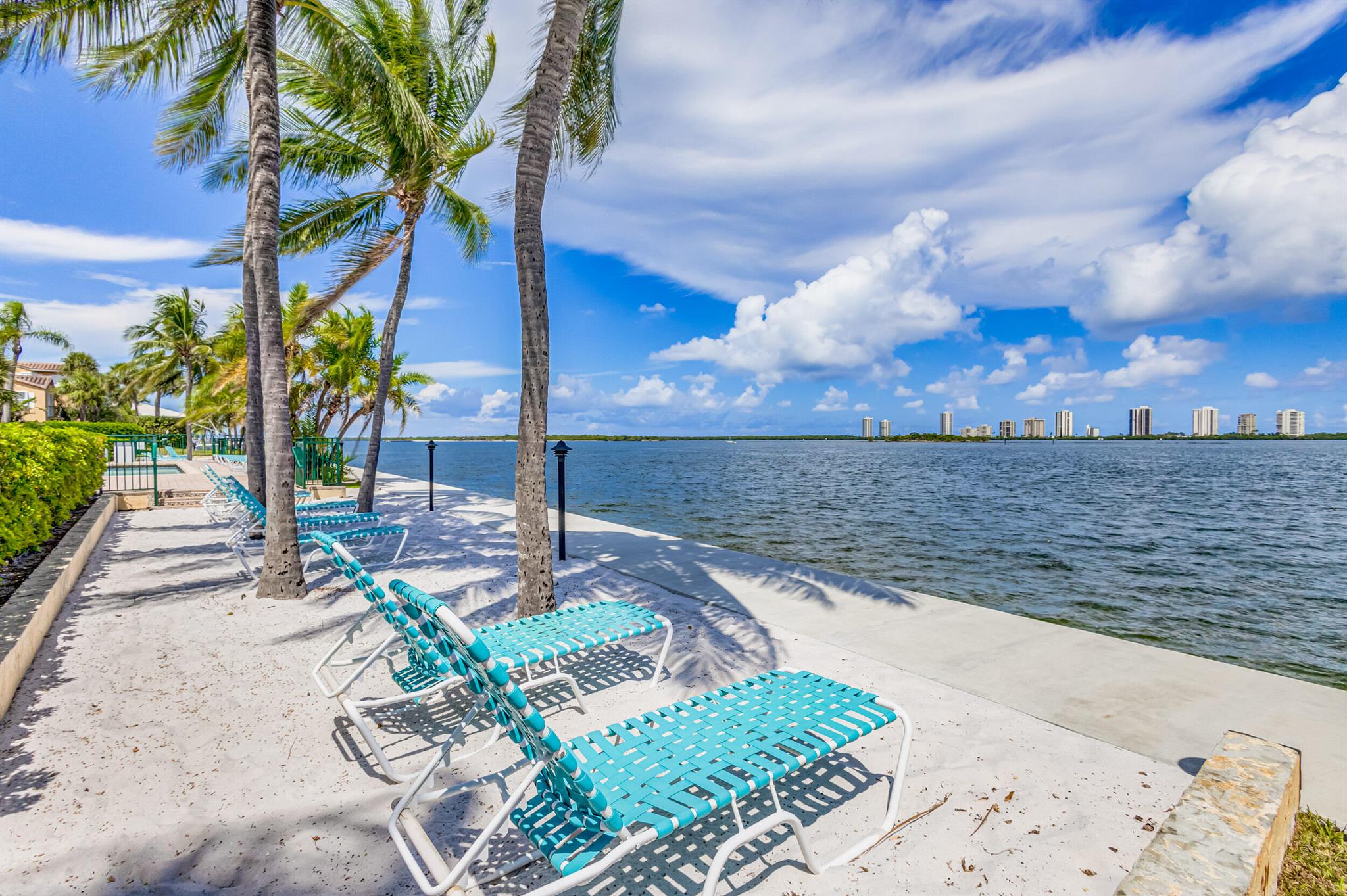 1140 Lake Shore Drive 105