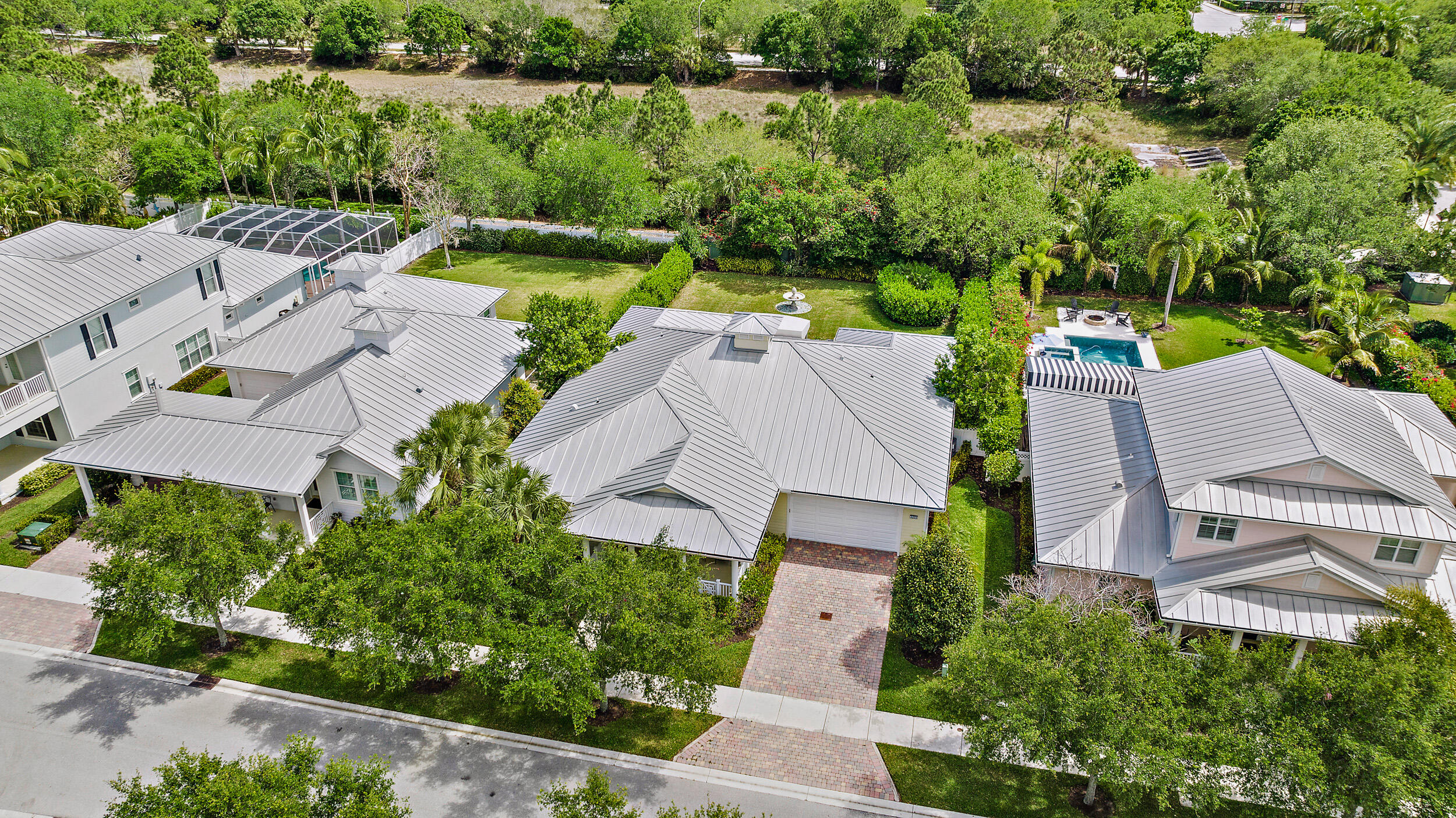 3339 Duval Street