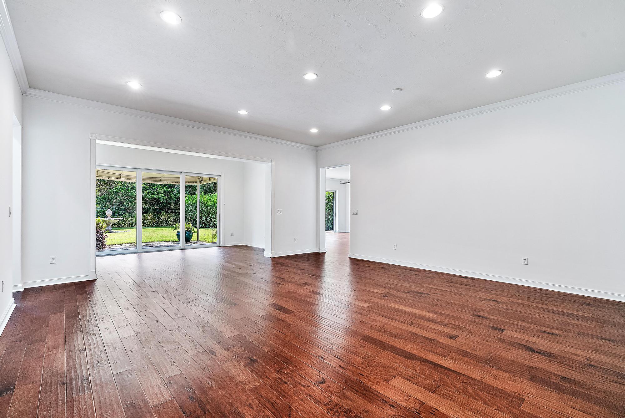 3339 Duval Street
