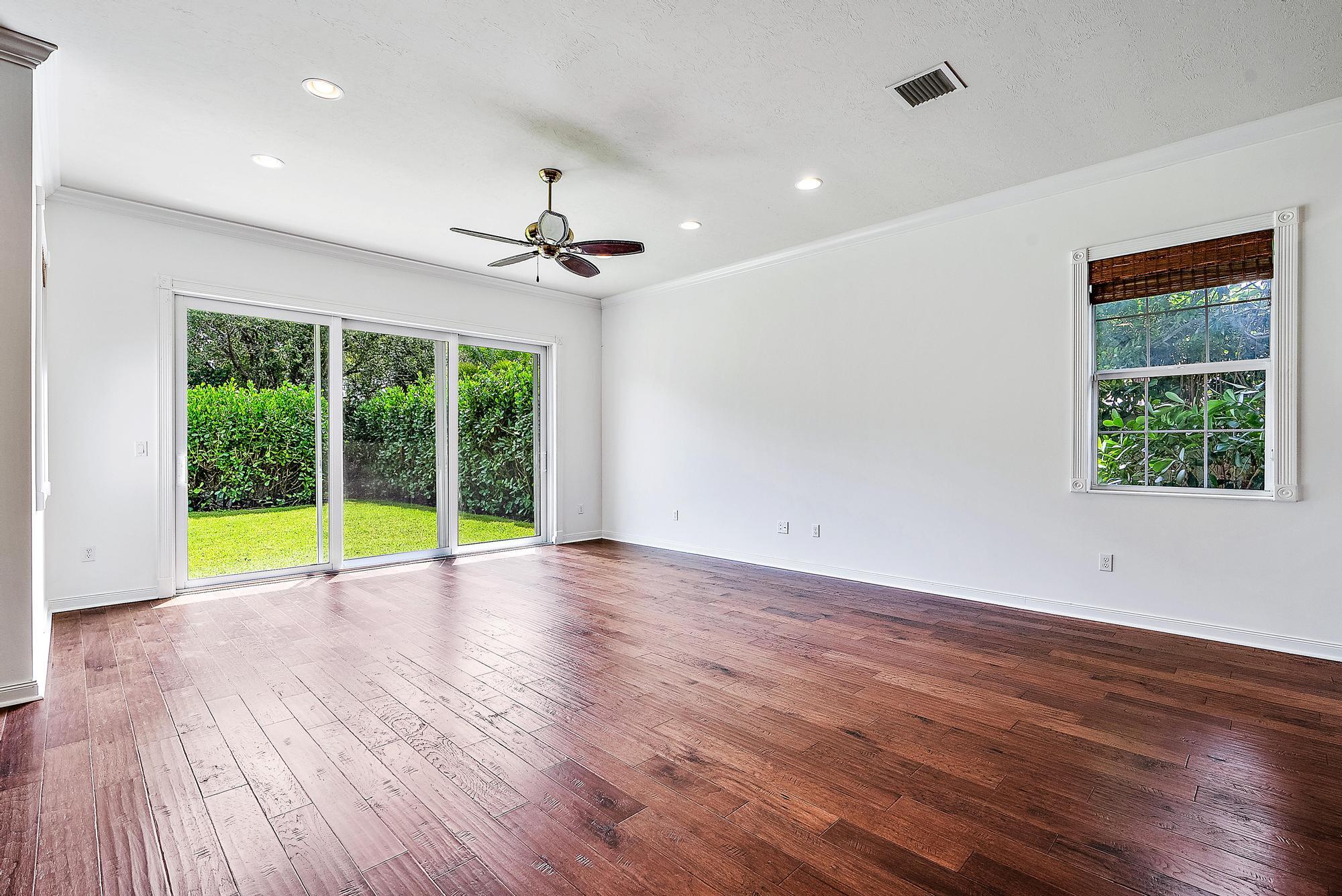 3339 Duval Street