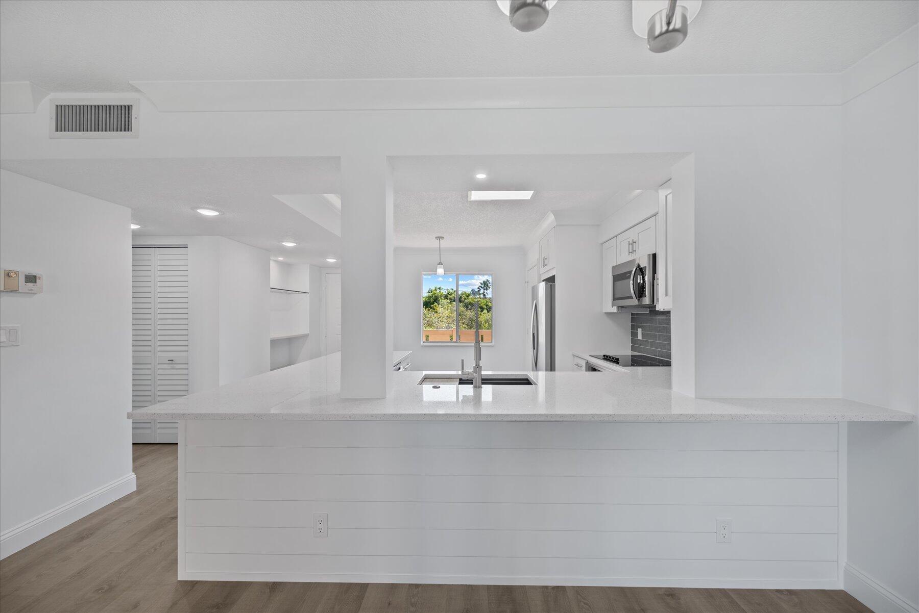 14375 Strathmore Lane 308