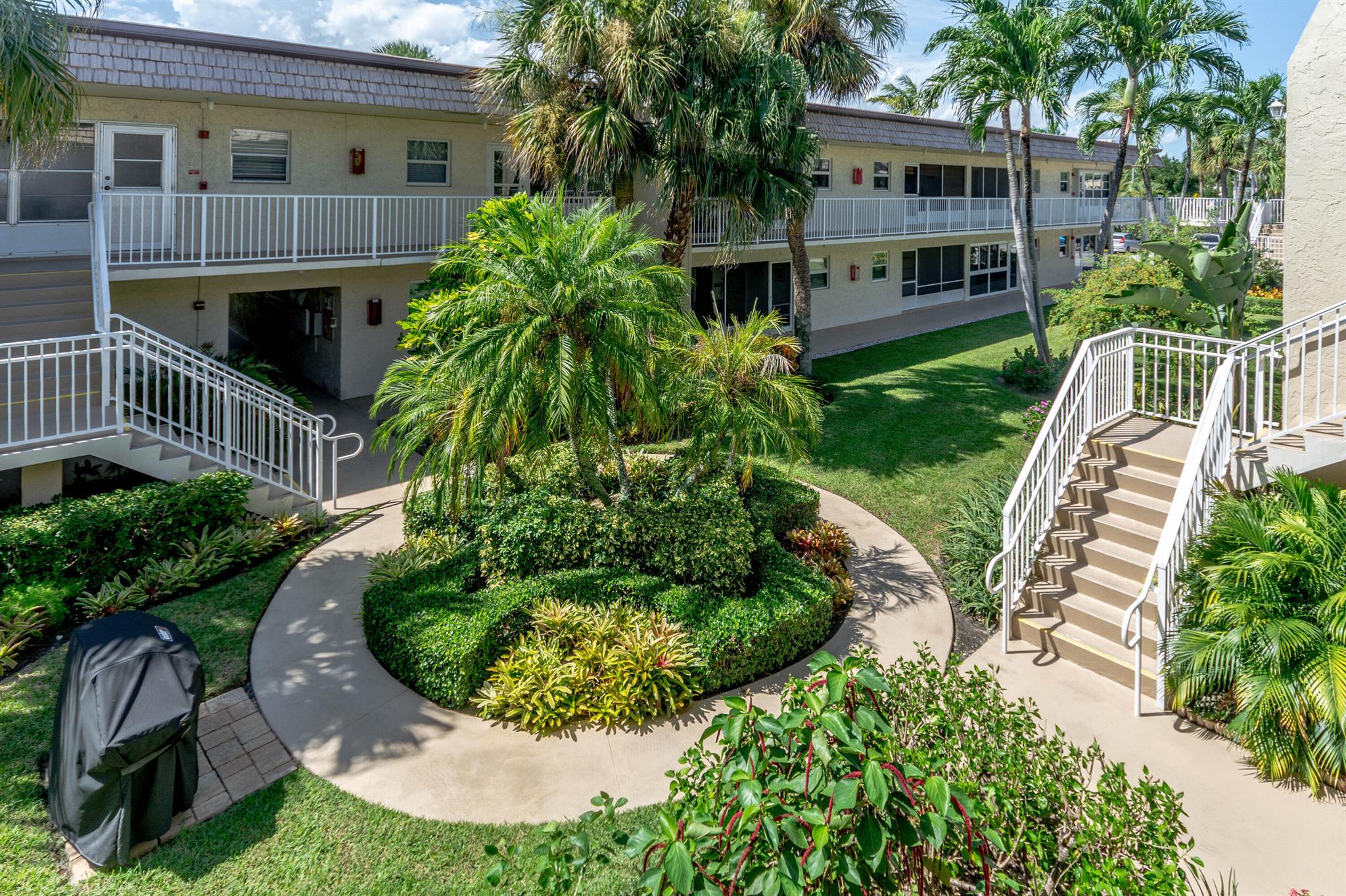 624 Snug Harbor Drive B16