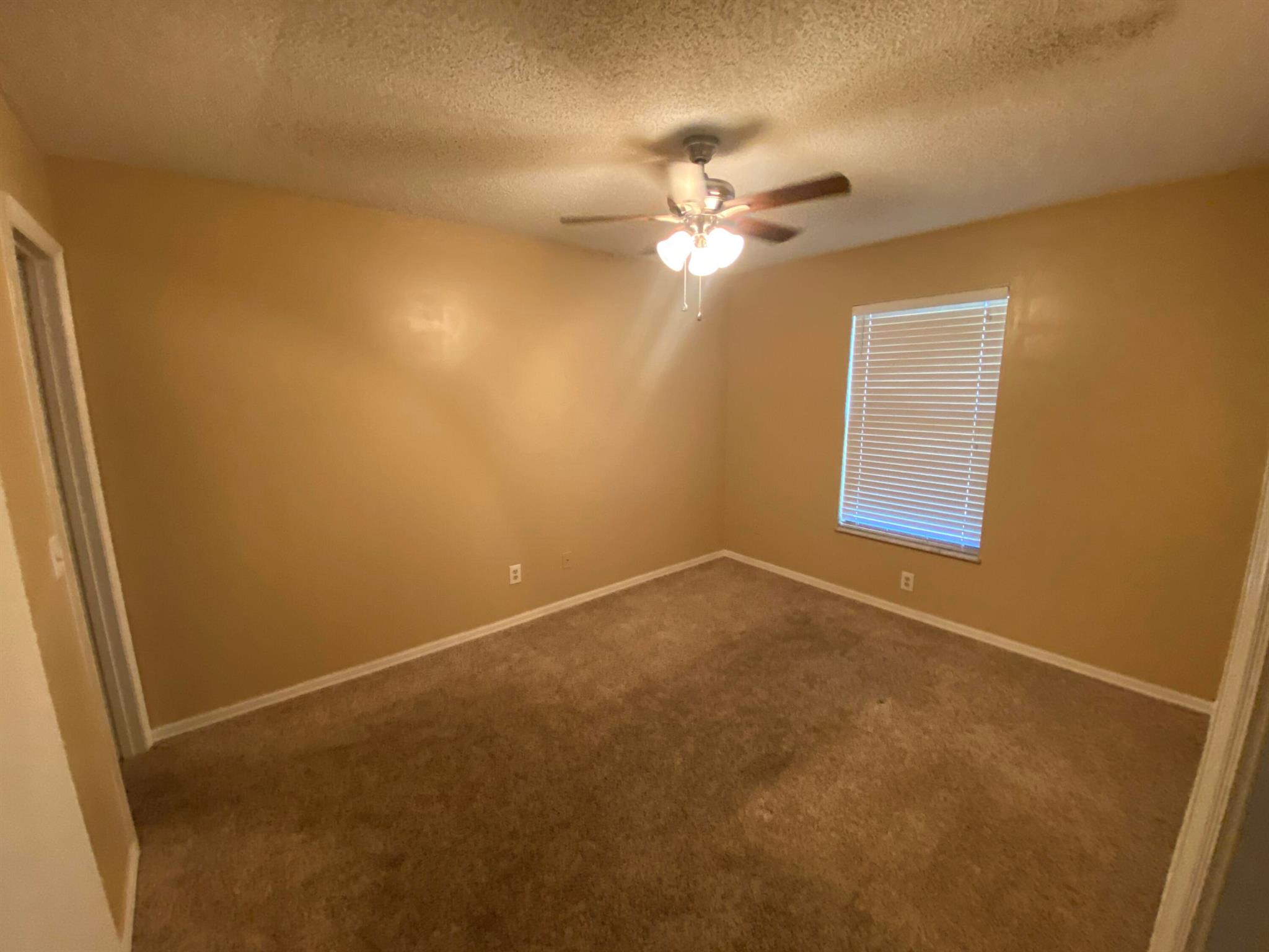 1217 SW Fletcher Lane