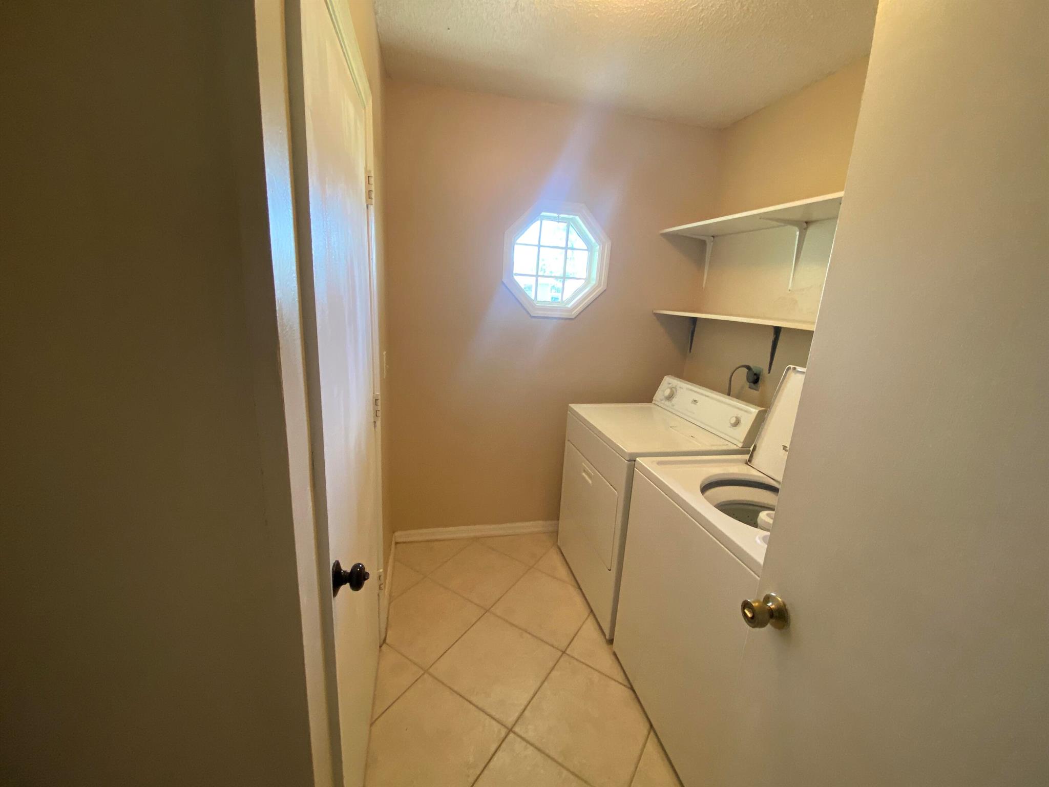 1217 SW Fletcher Lane