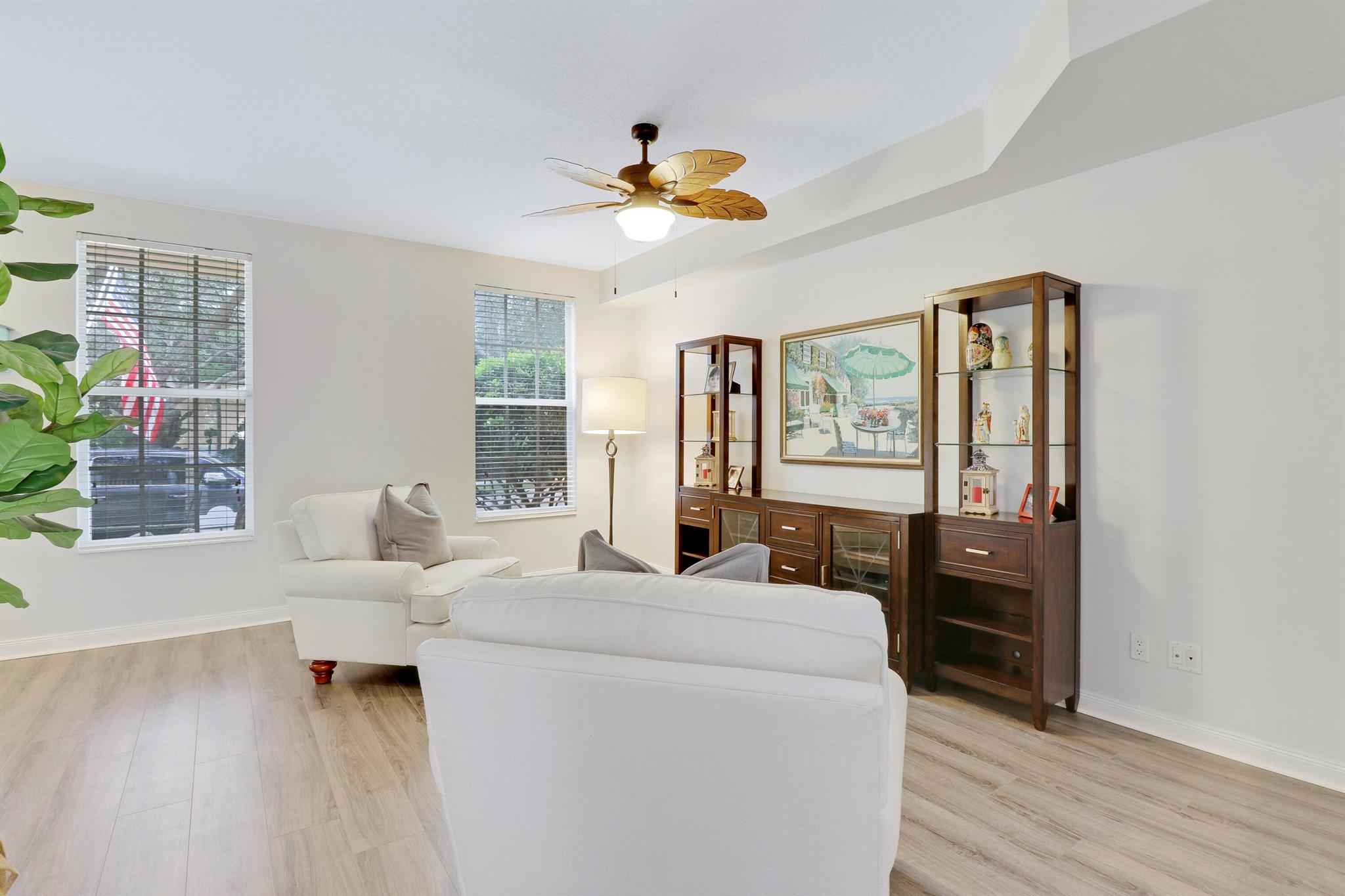 179 Farmingdale Drive
