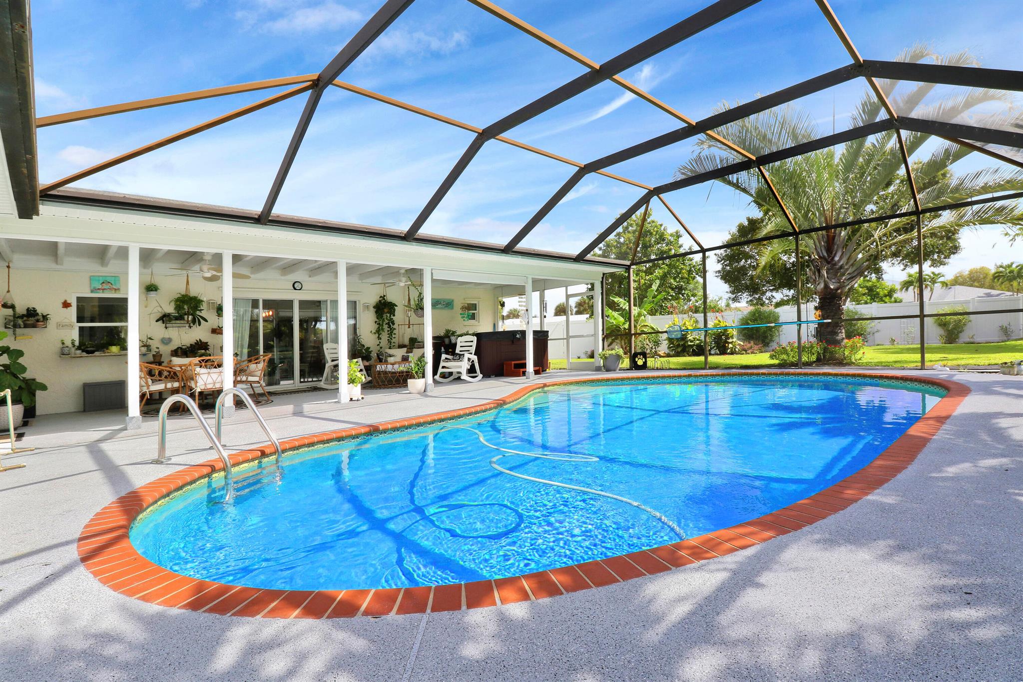 2910 SE Cates Circle