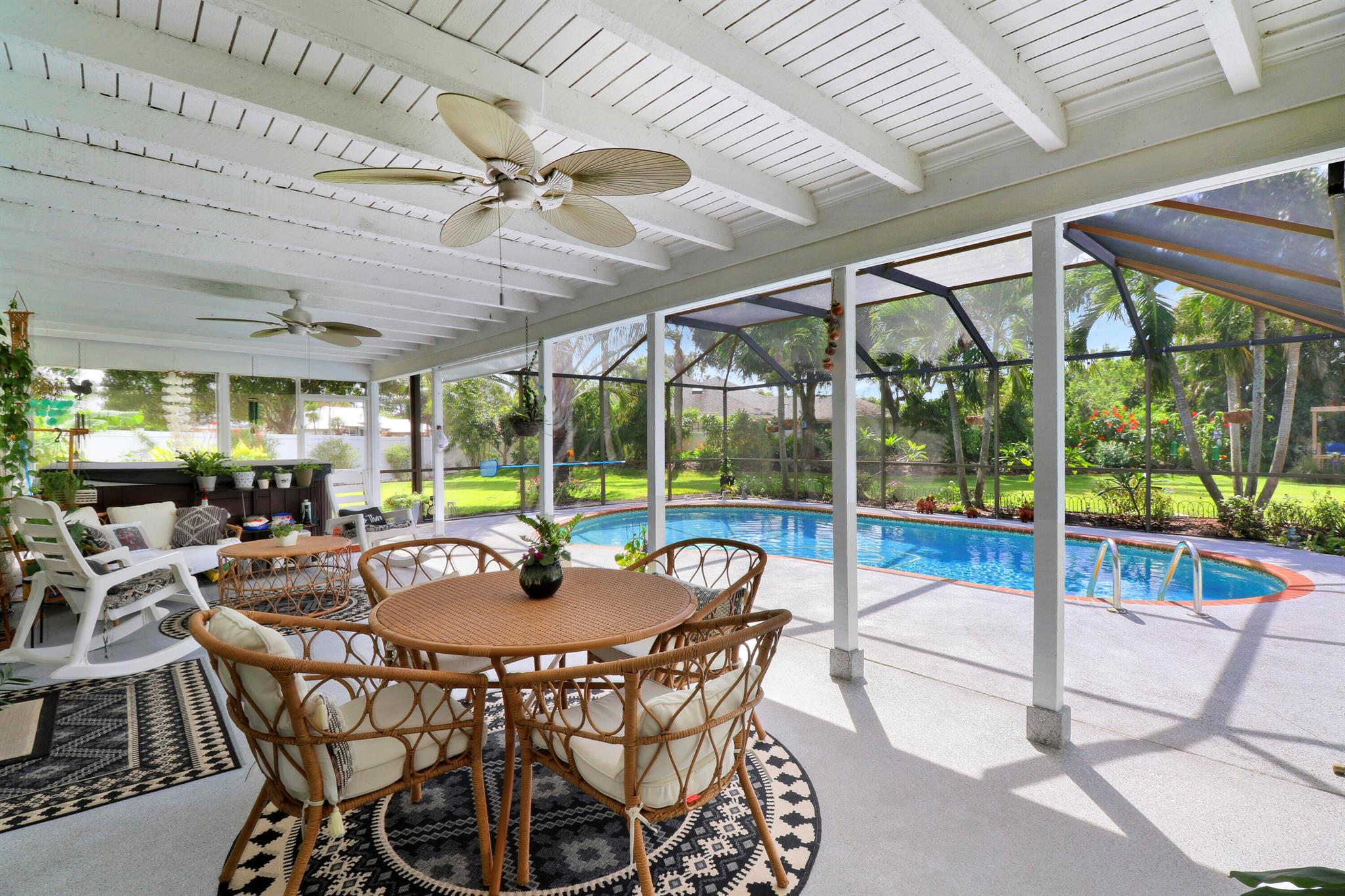 2910 SE Cates Circle