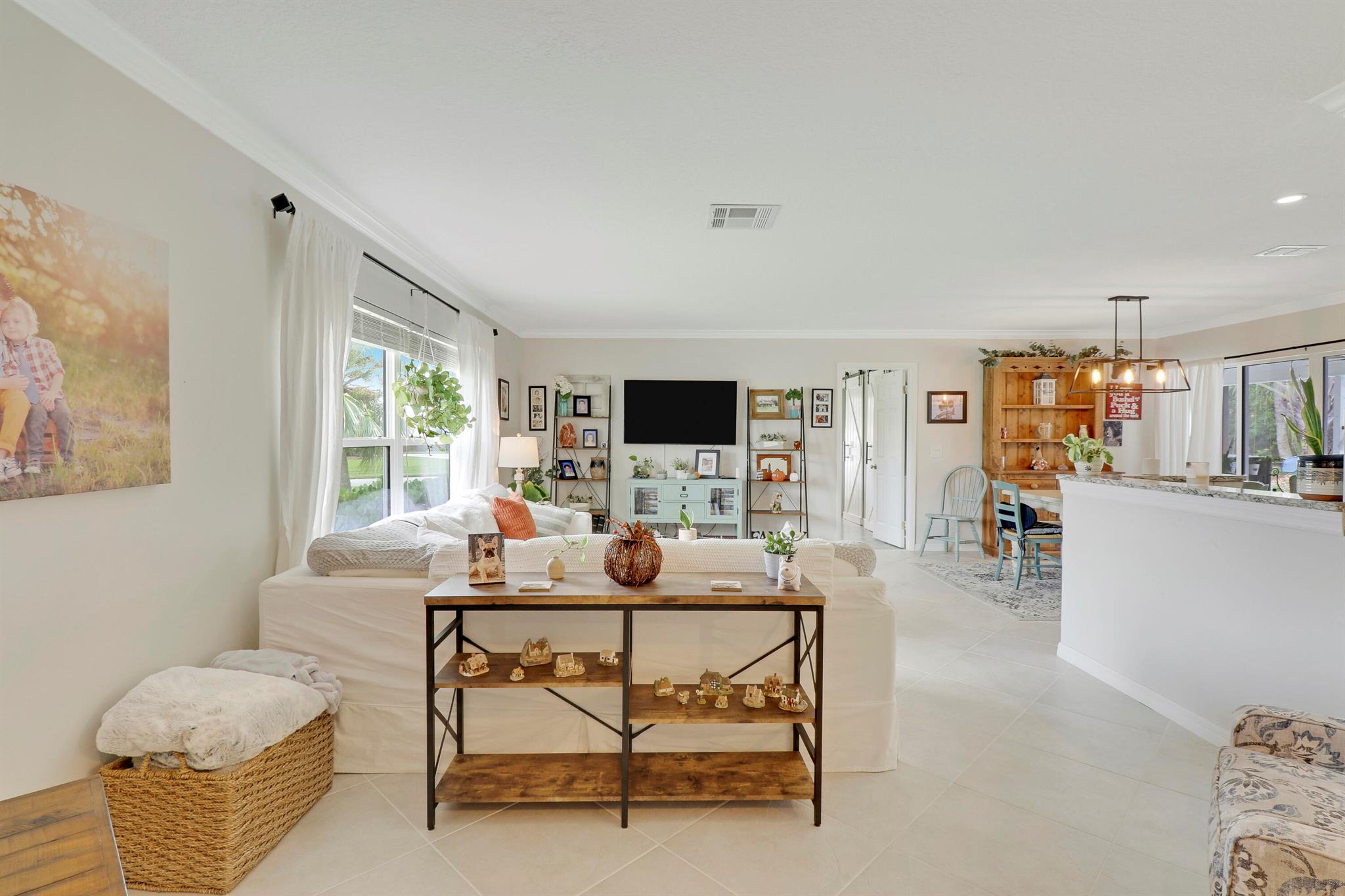 2910 SE Cates Circle